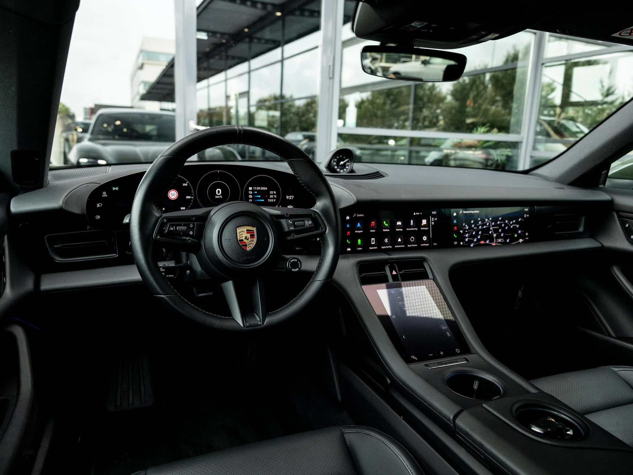 Porsche-Taycan-image-12