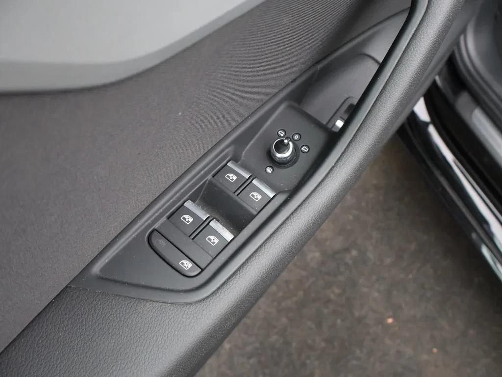 Audi-A4-image-18