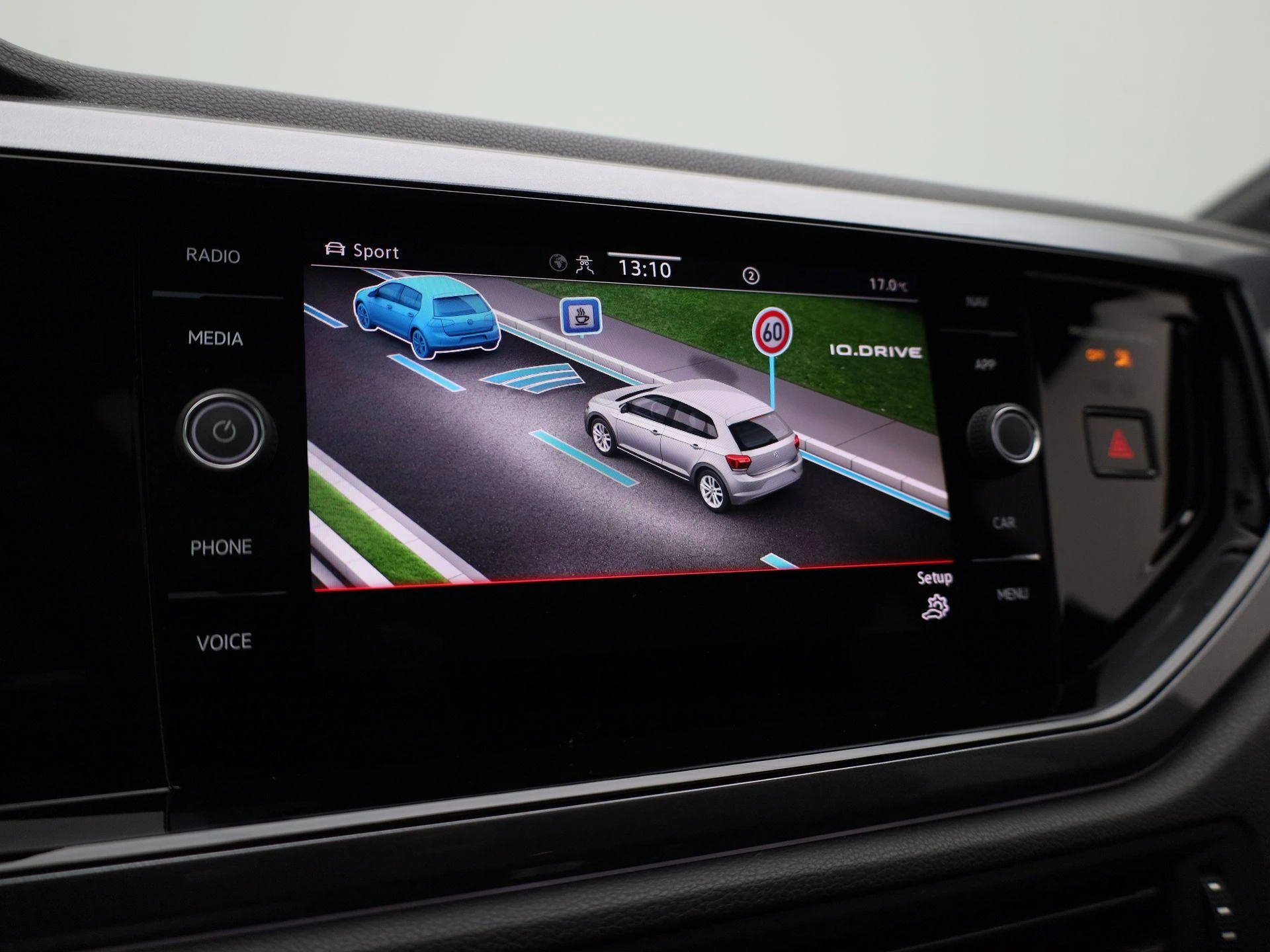 Volkswagen-Polo-image-26