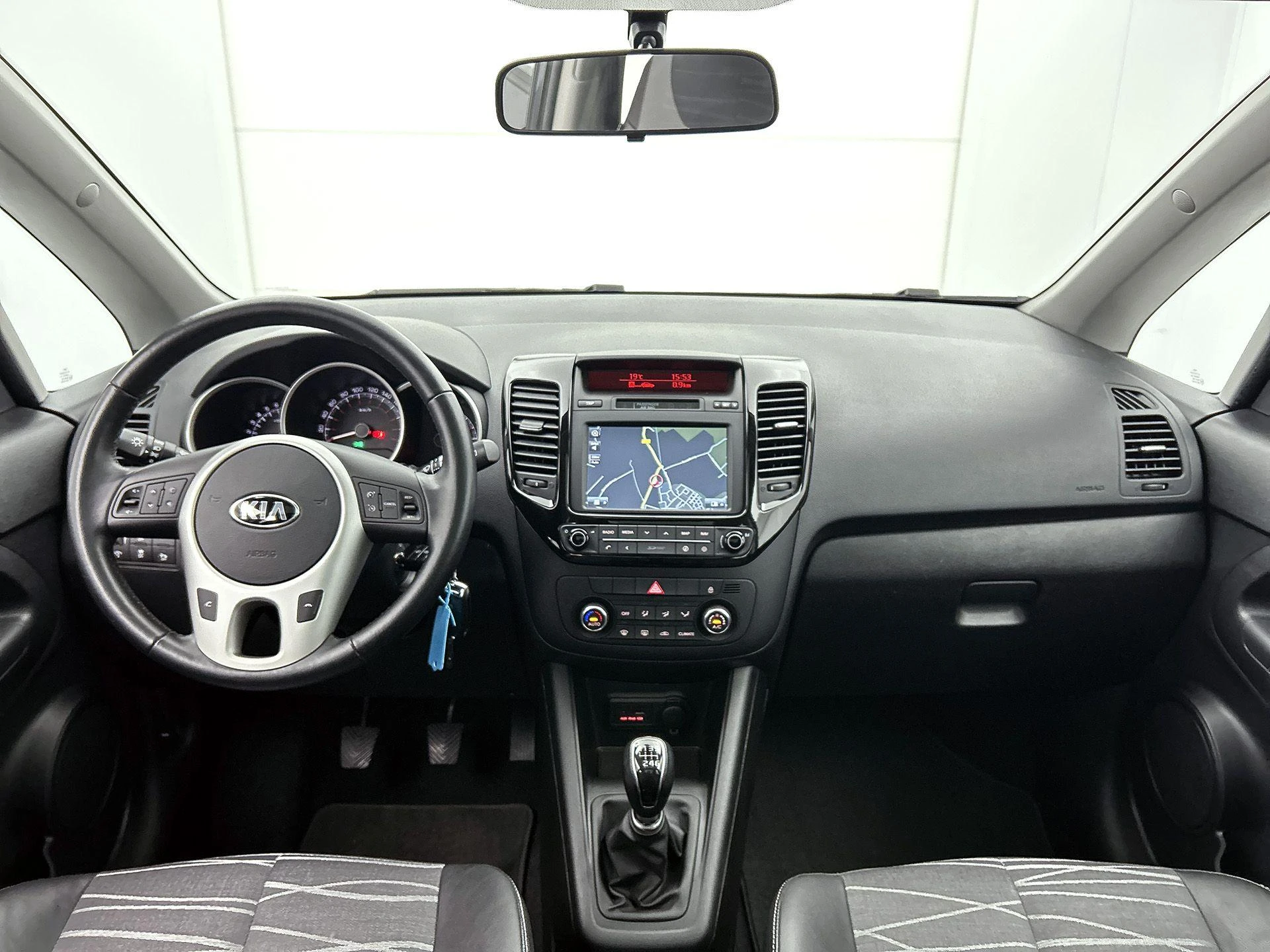 Kia-Venga-image-18