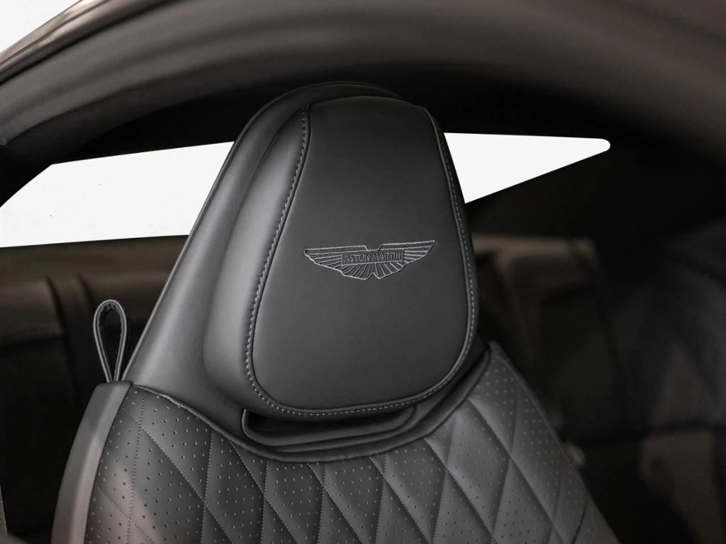 Aston Martin DB12 Coupe Aston Martin Hamburg