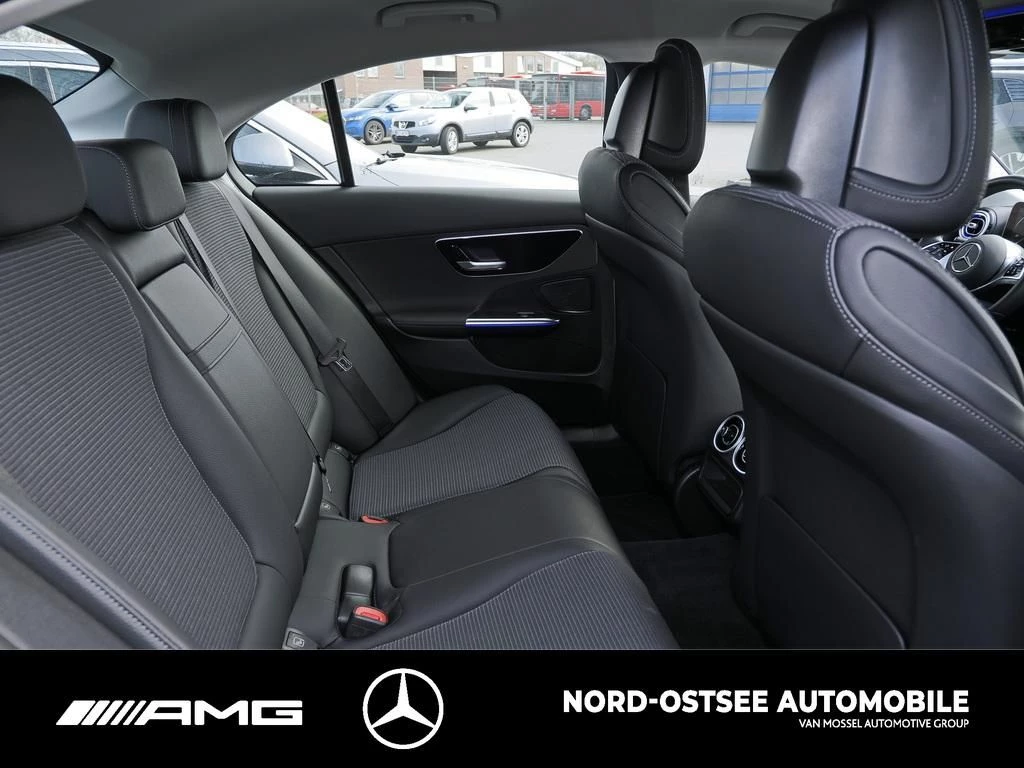 Mercedes-Benz C-Klasse 300 e AVANTGARDE NAVI KAMERA LED KEYLESS TEMPO AVANTGARDE