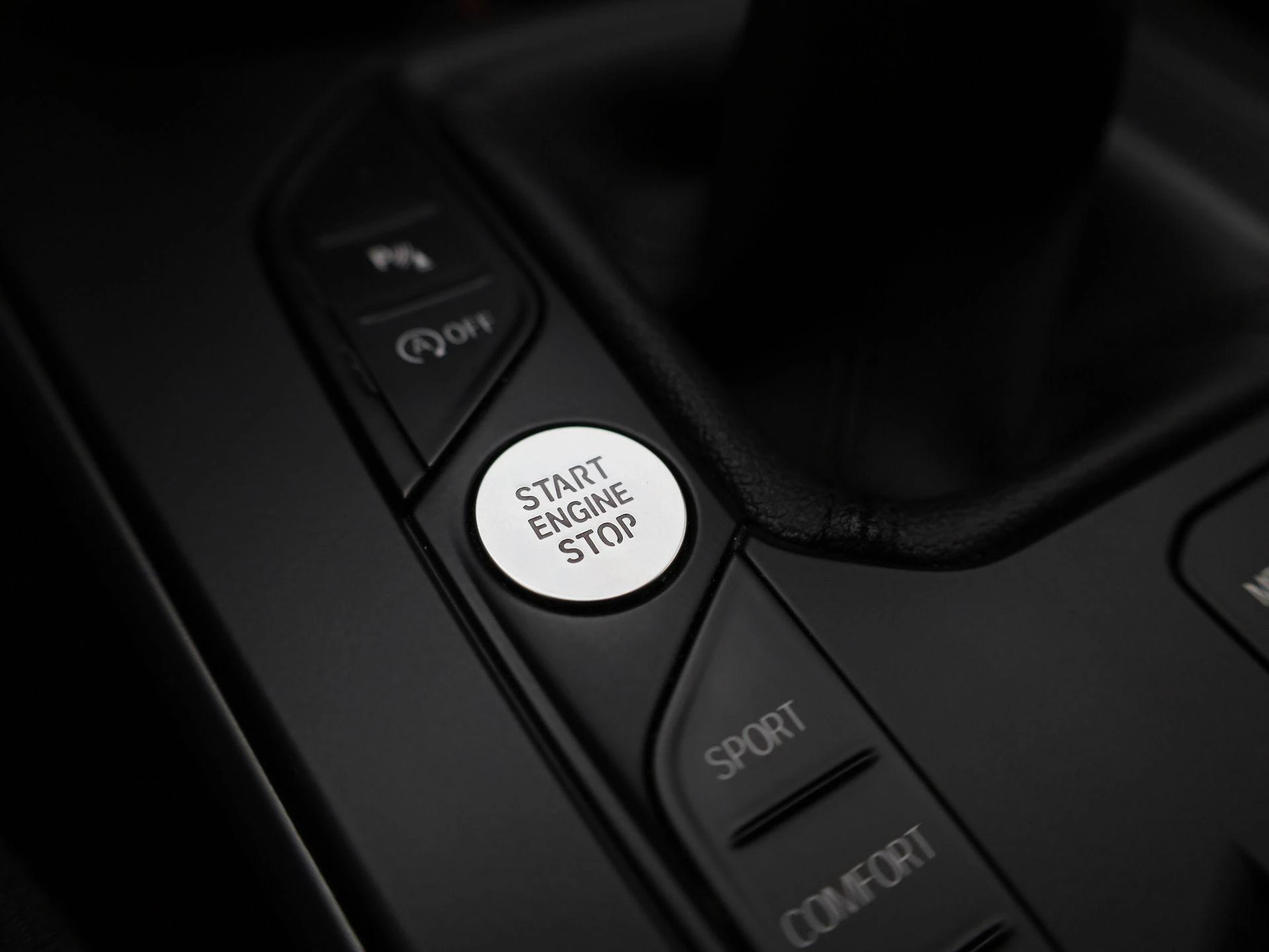 BMW-1 Reeks-image-25