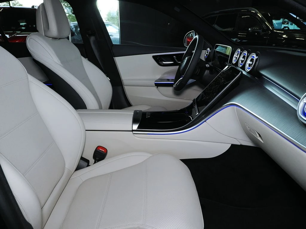 Mercedes-Benz-C-Klasse 200 d-image-9