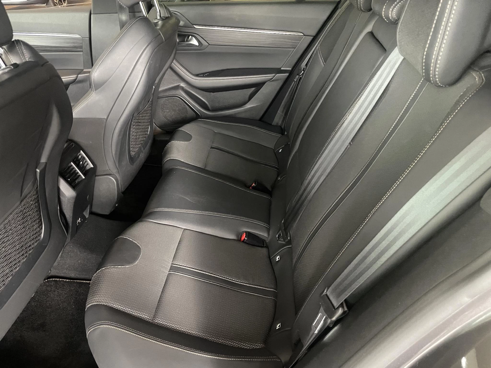 Peugeot 508 SW 1.6 HYbrid 225 GT