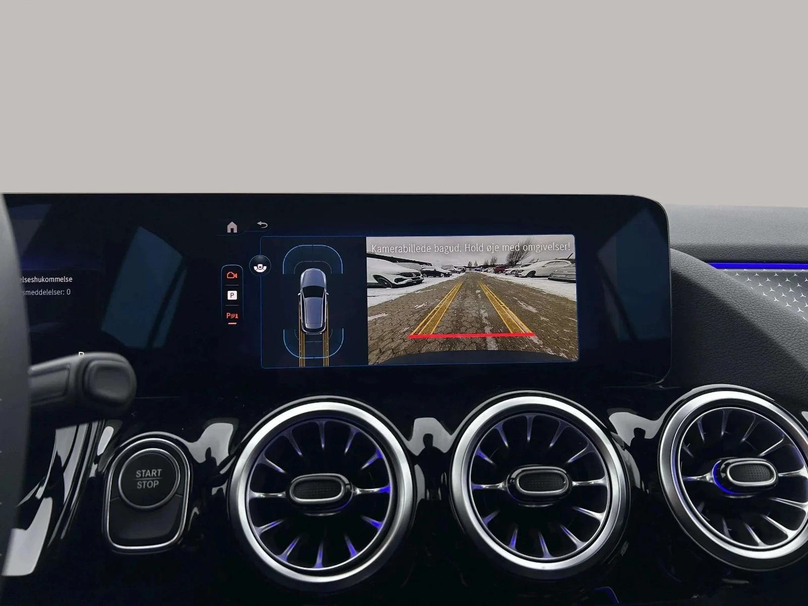 Mercedes-Benz-EQA-image-15