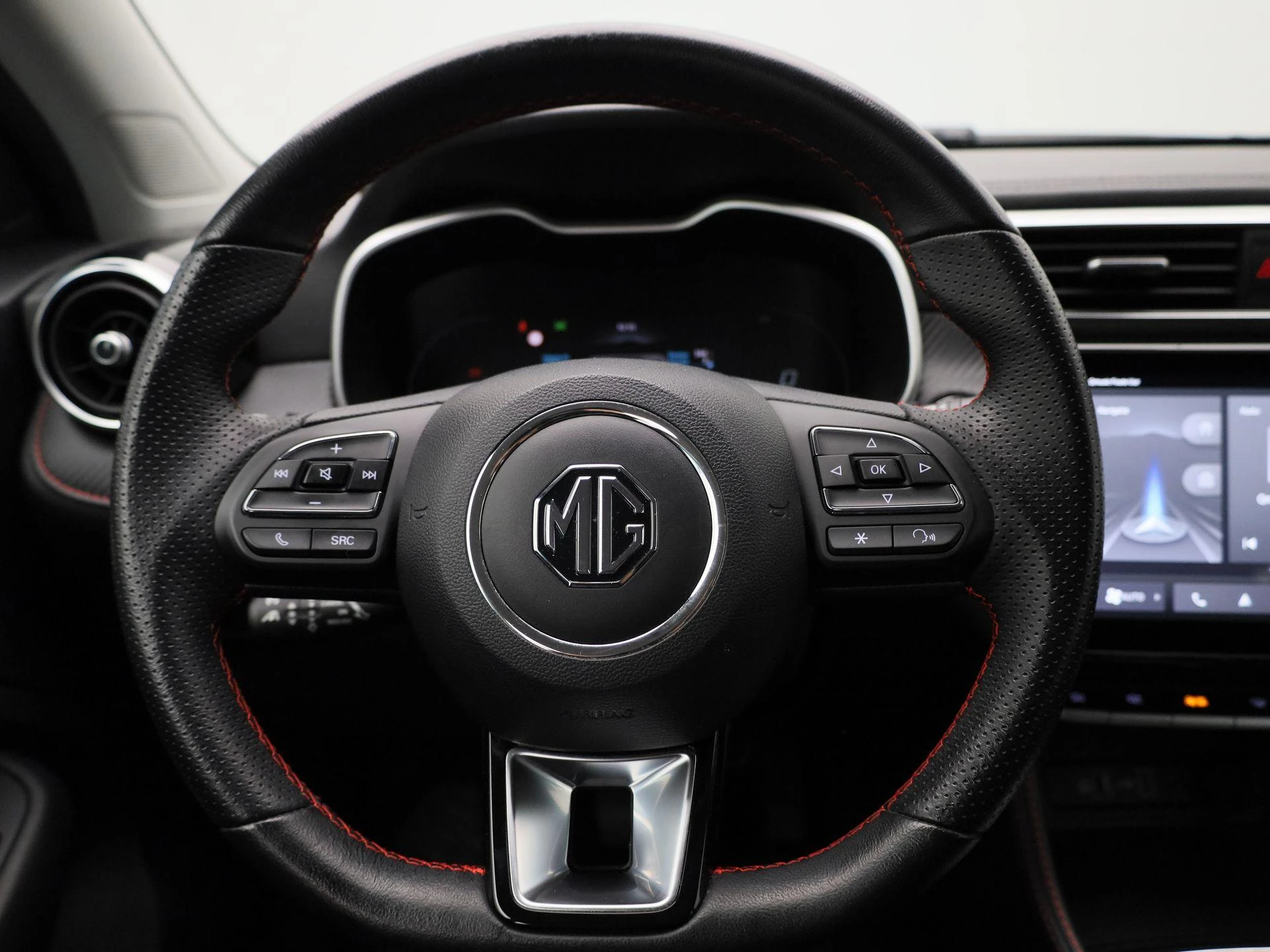 MG-ZS EV-image-6
