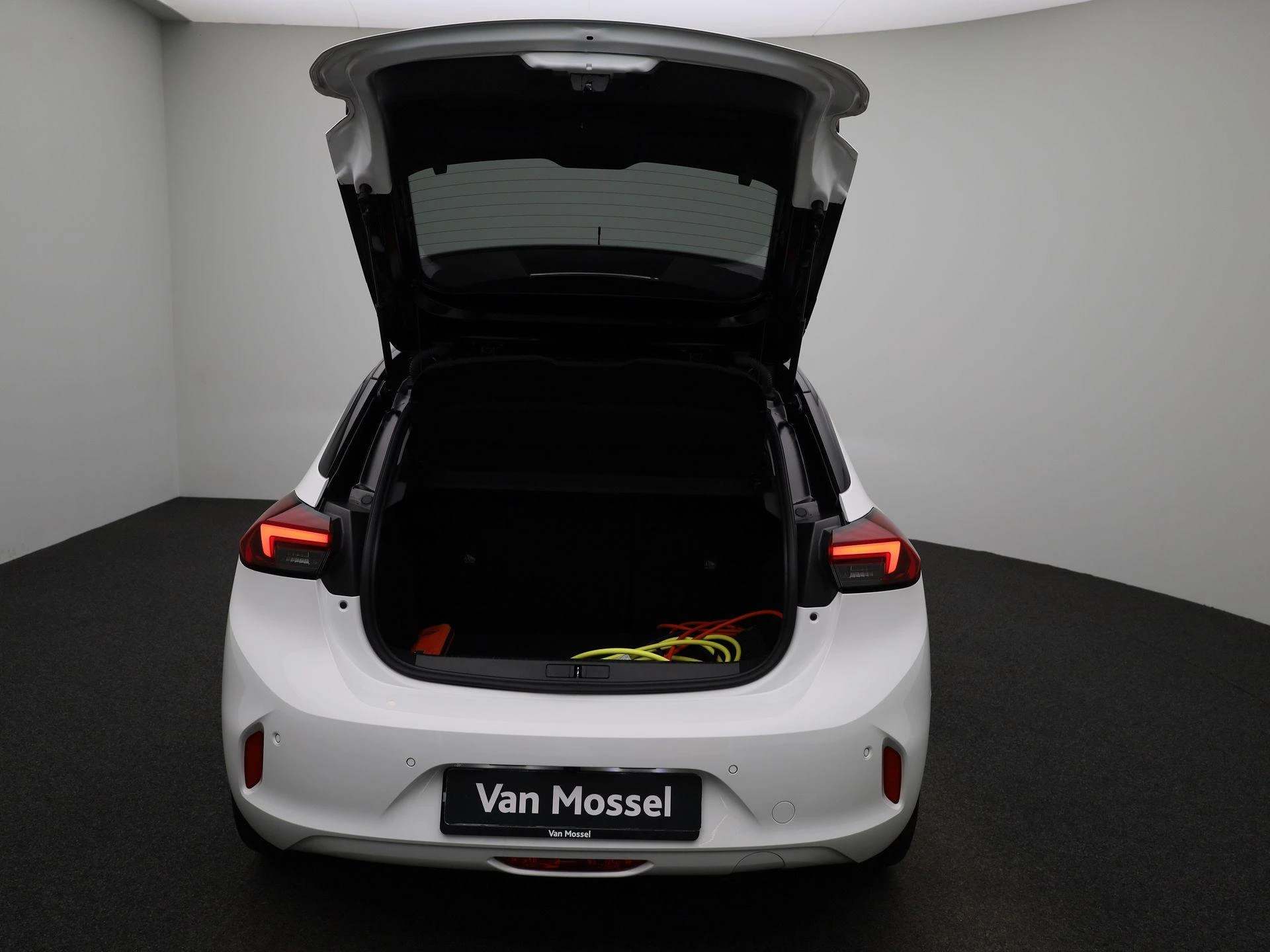 Opel-Corsa-e-image-10
