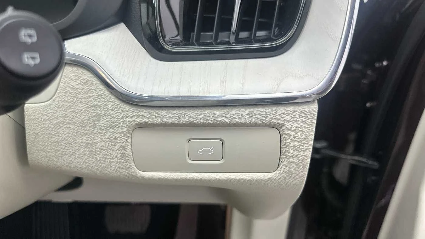 Volvo-XC60-image-36