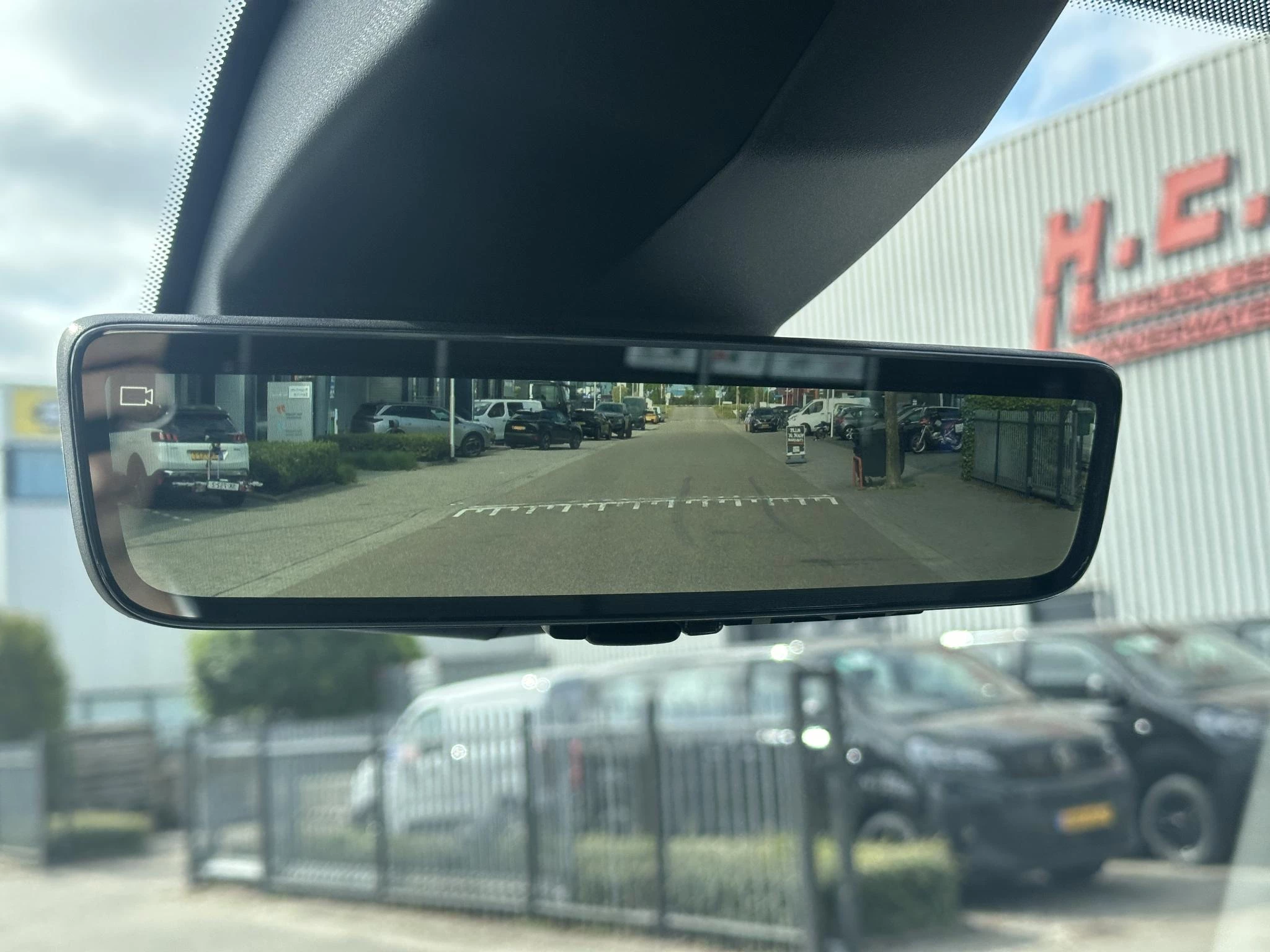 Peugeot-Partner-image-14