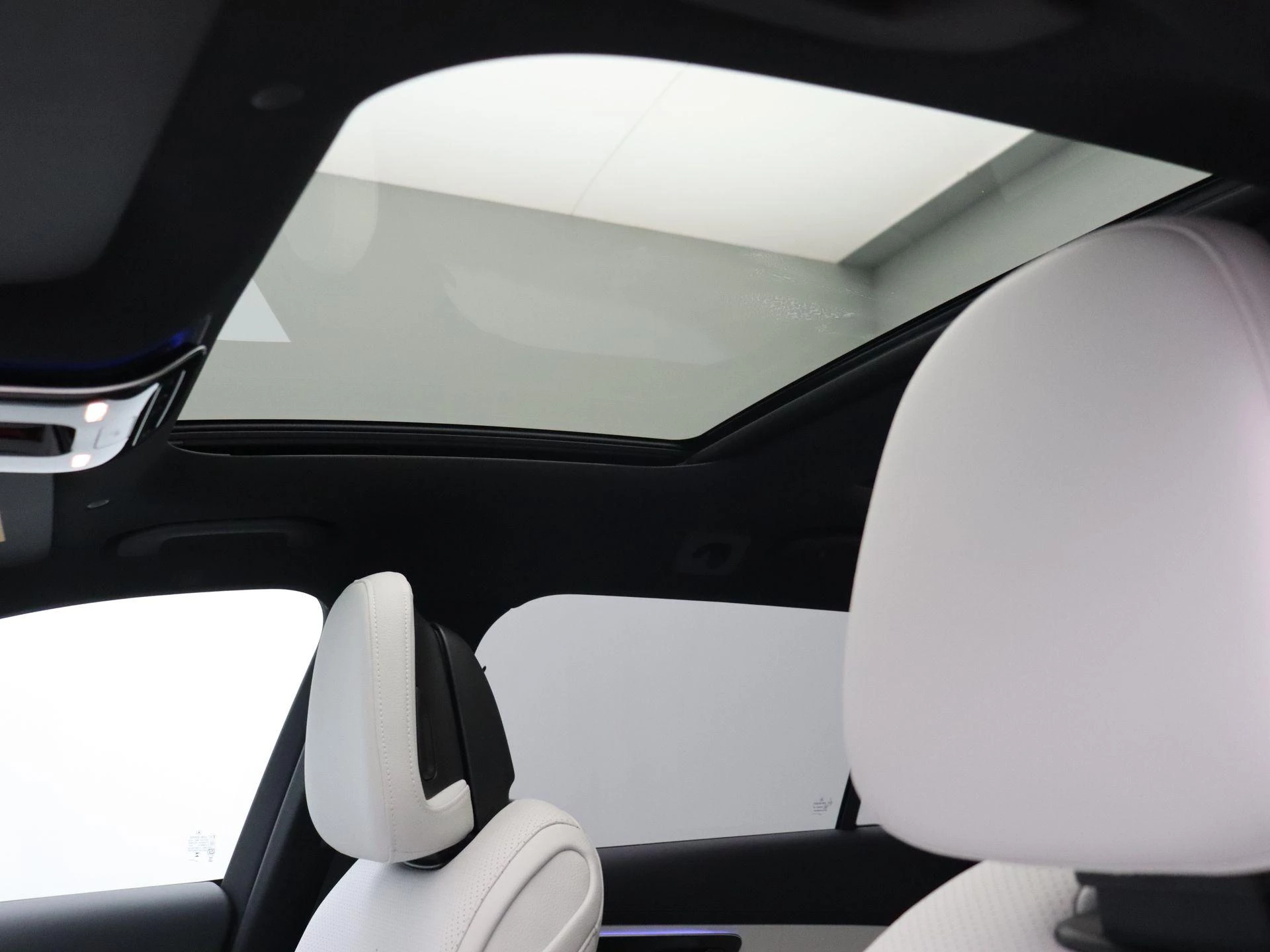 Mercedes-Benz C-Klasse 300 e Break Star Edition + LEDER + DIGITAL LIGHT + PANORAMISCH DAK +