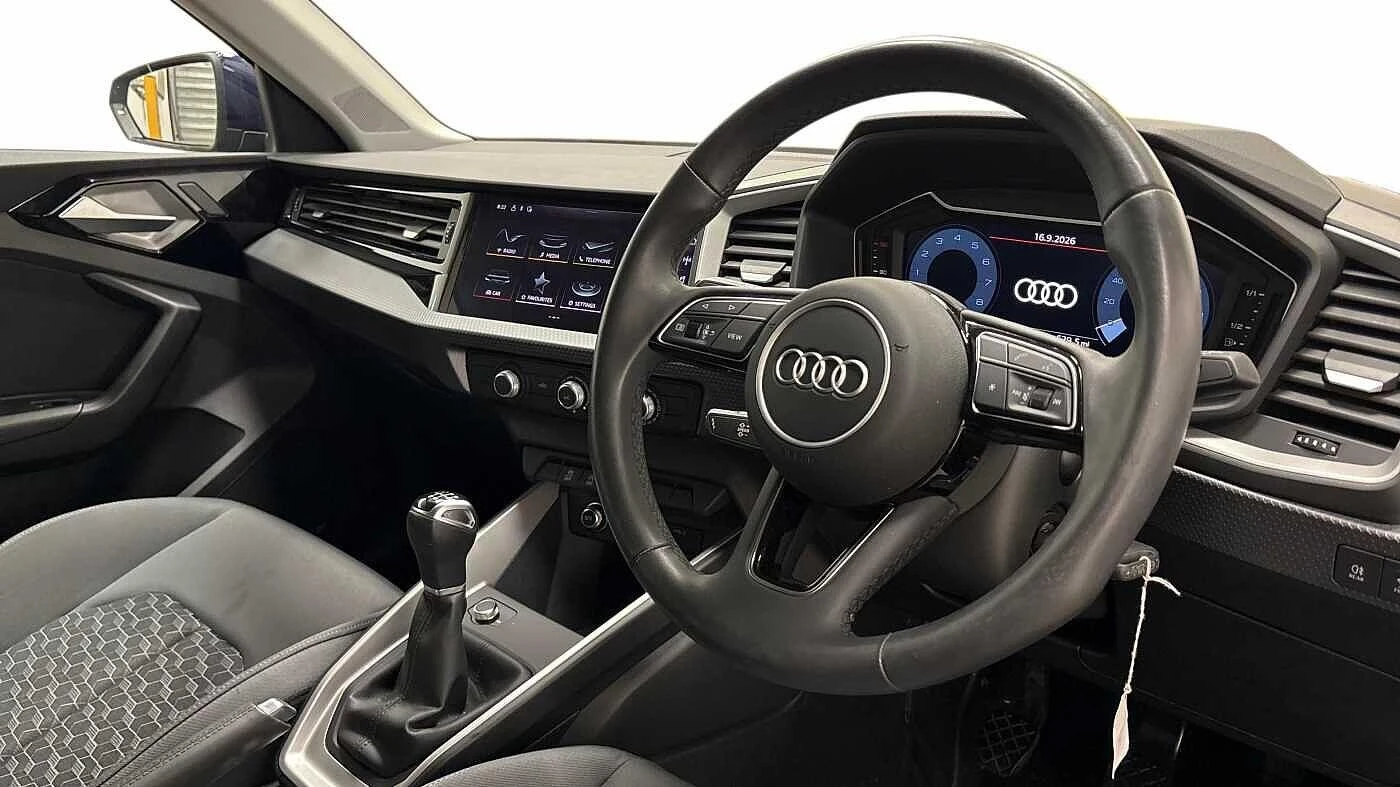 Audi-A1 Sportback-image-5