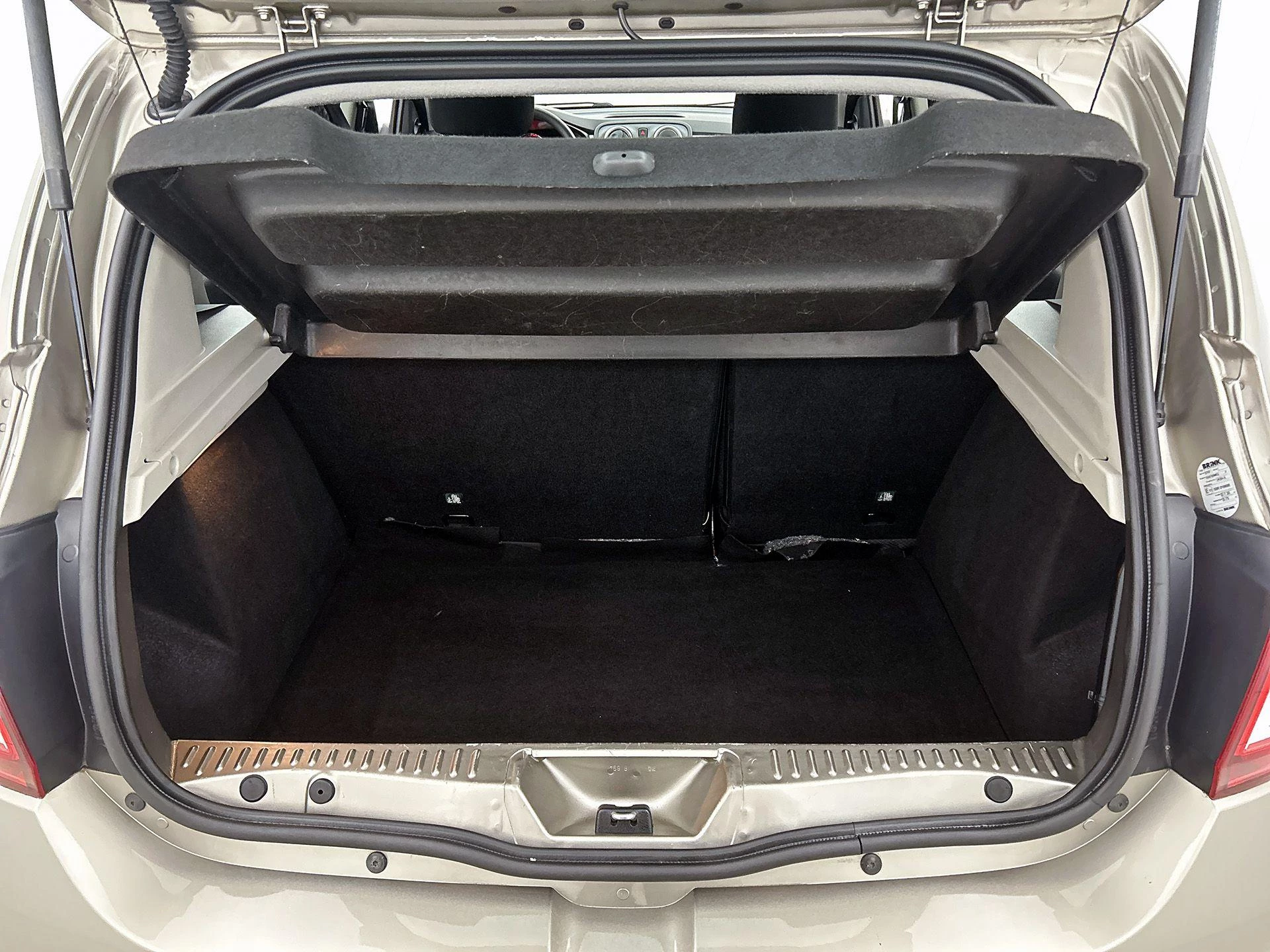 Dacia-Sandero-image-21