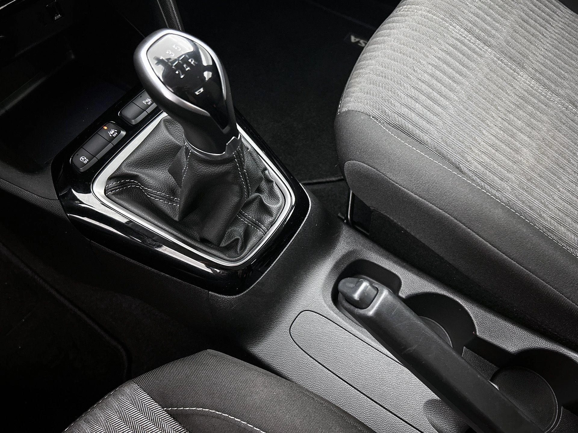Opel-Corsa-image-15