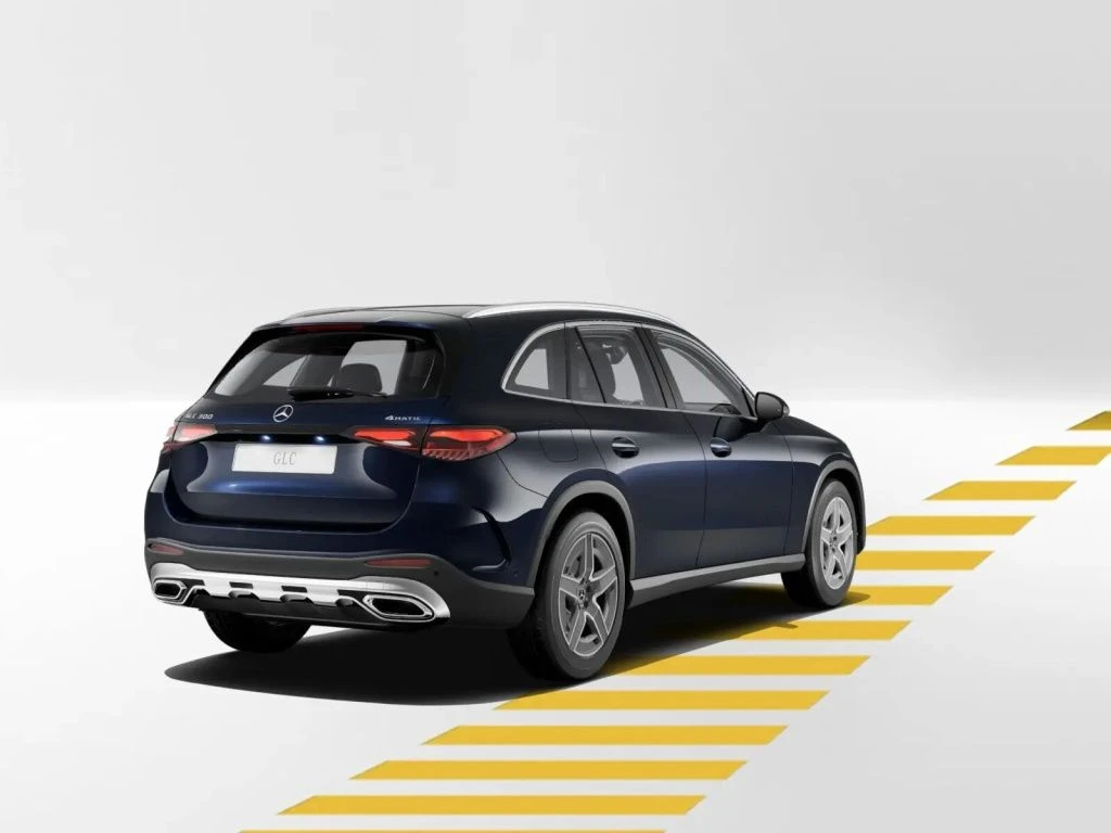 Mercedes-Benz-GLC 300-image-6