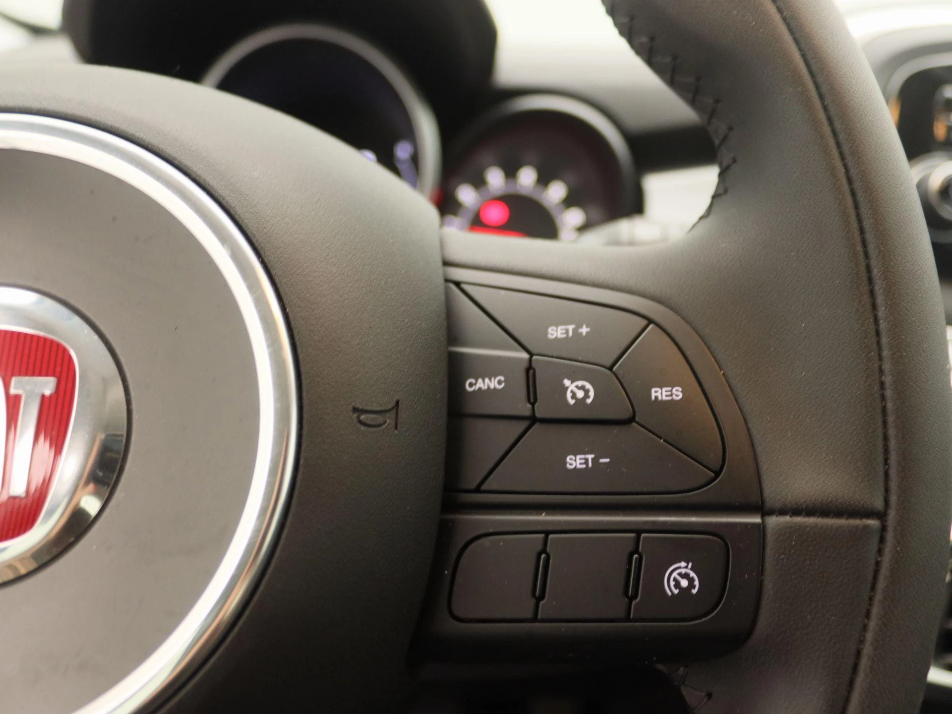Fiat-500X-image-16