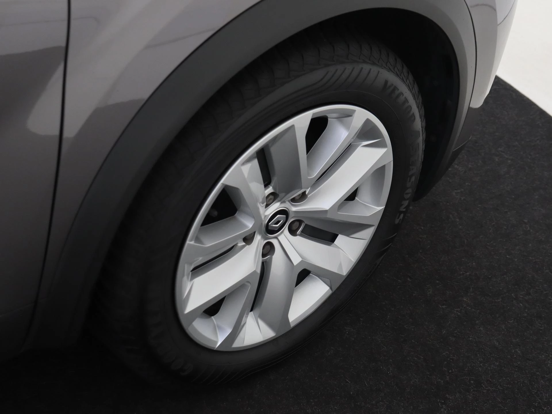 Renault-Captur-image-9