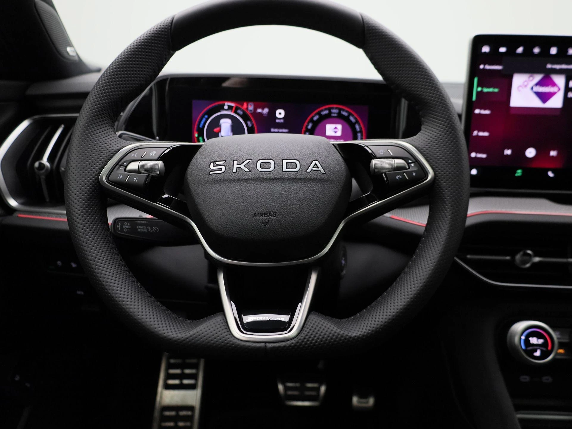 Škoda Kodiaq 1.5 TSI PHEV Sportline Business 204 PK