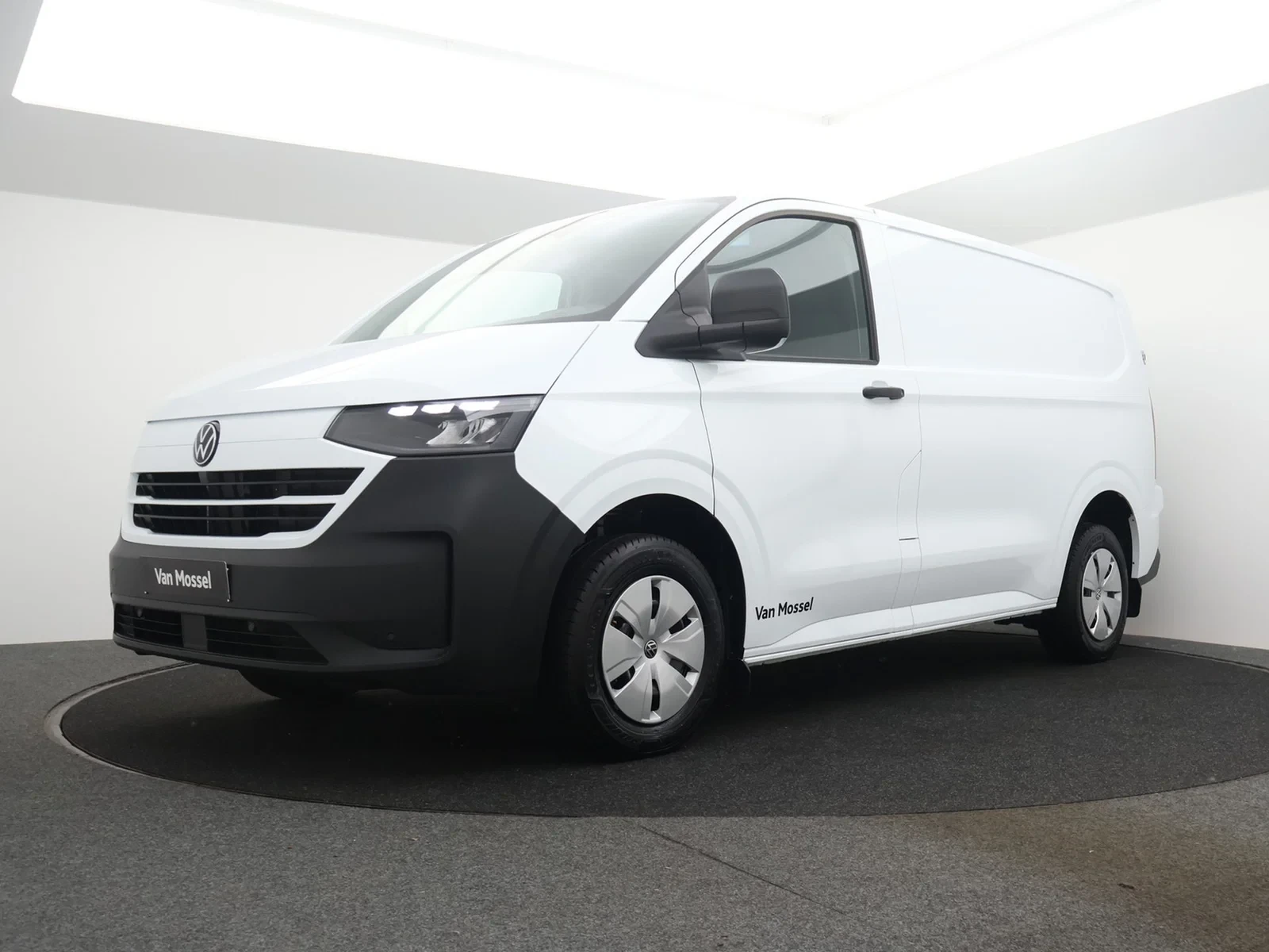 Volkswagen-Transporter-image-0