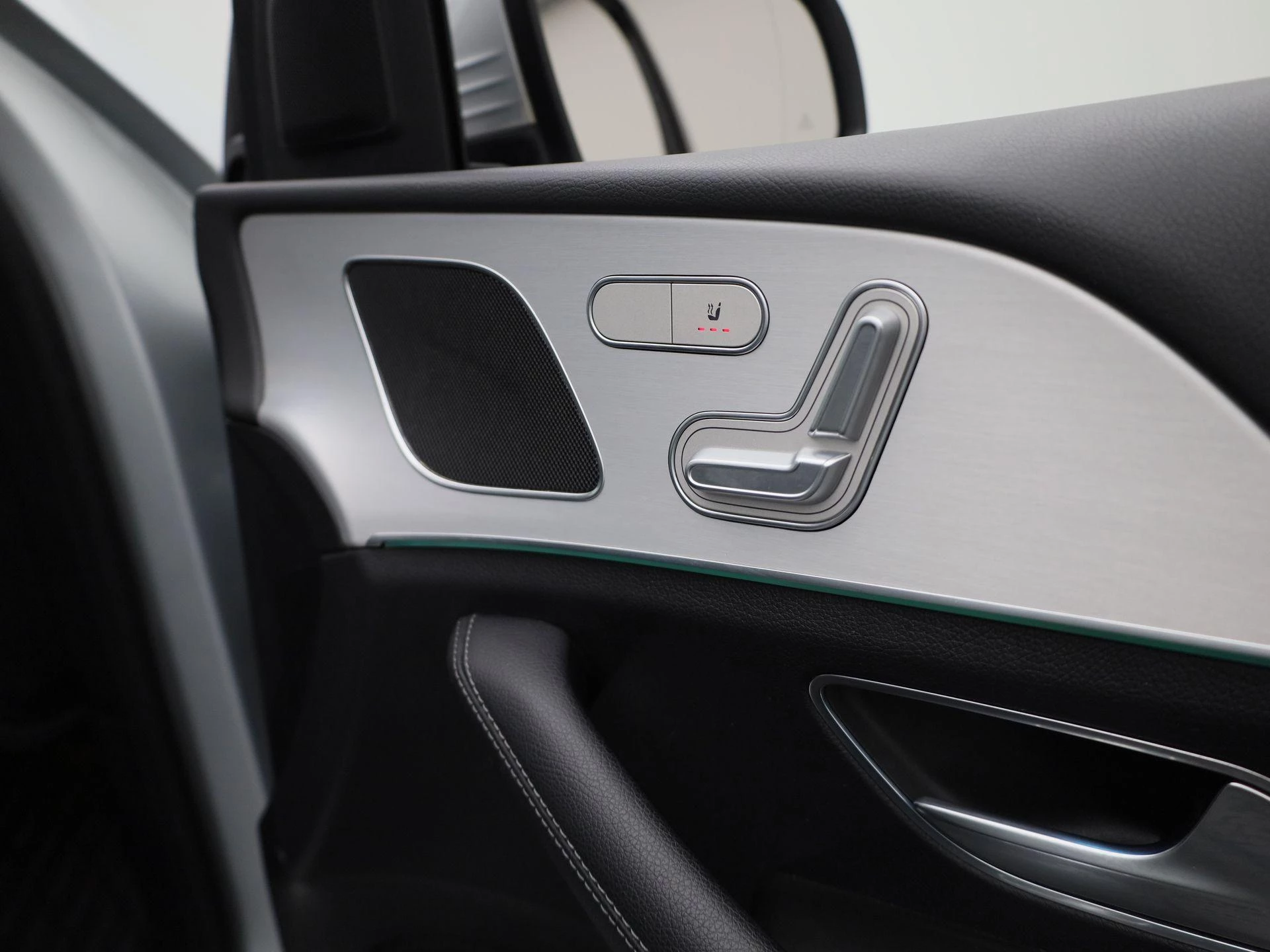 Mercedes-Benz GLE 350 de Business Solution + LEDER + TREKHAAK + LED + CAMERA +