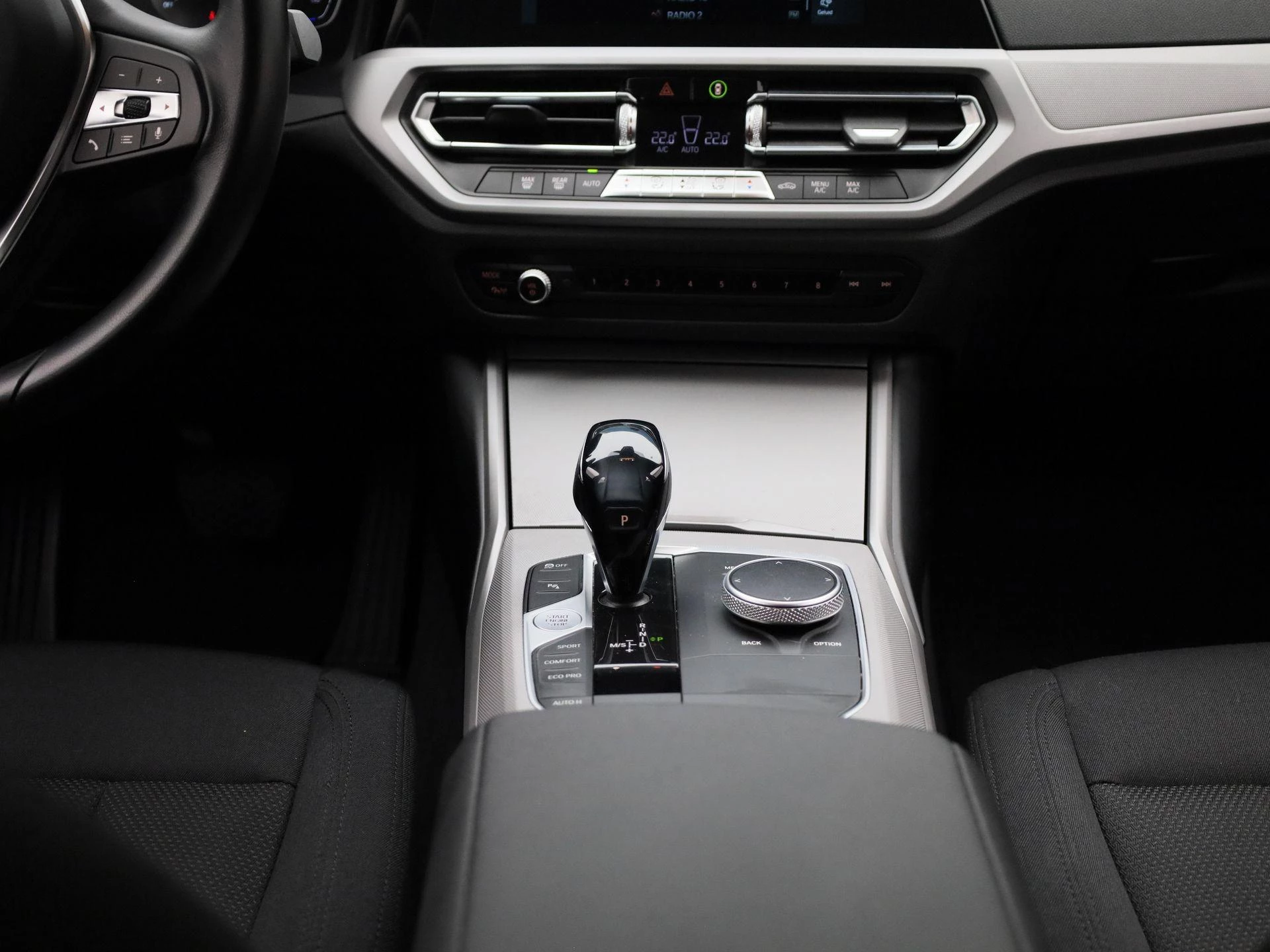 BMW 3 Reeks Touring 318dA (110 kW)
