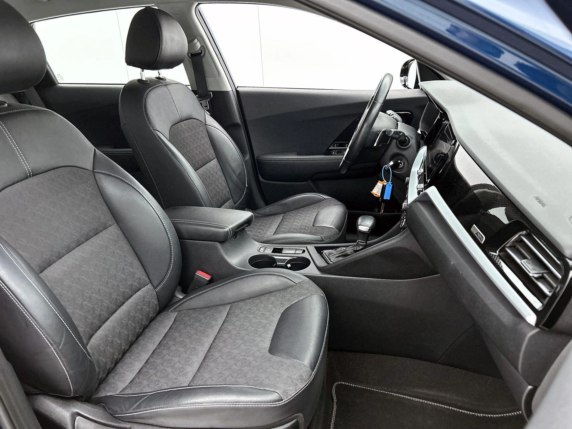 Kia-Niro-image-31