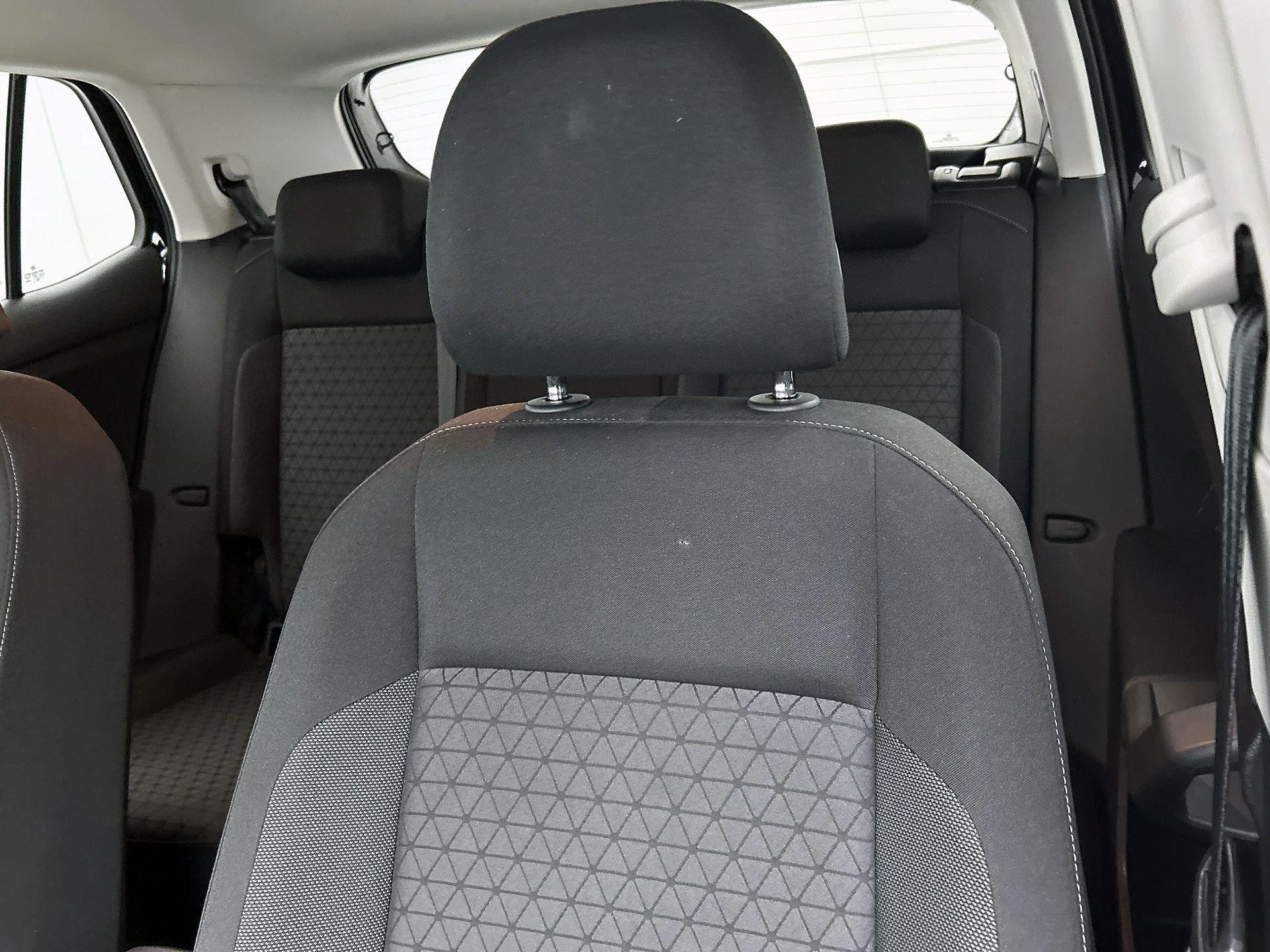 Volkswagen-T-Cross-image-22