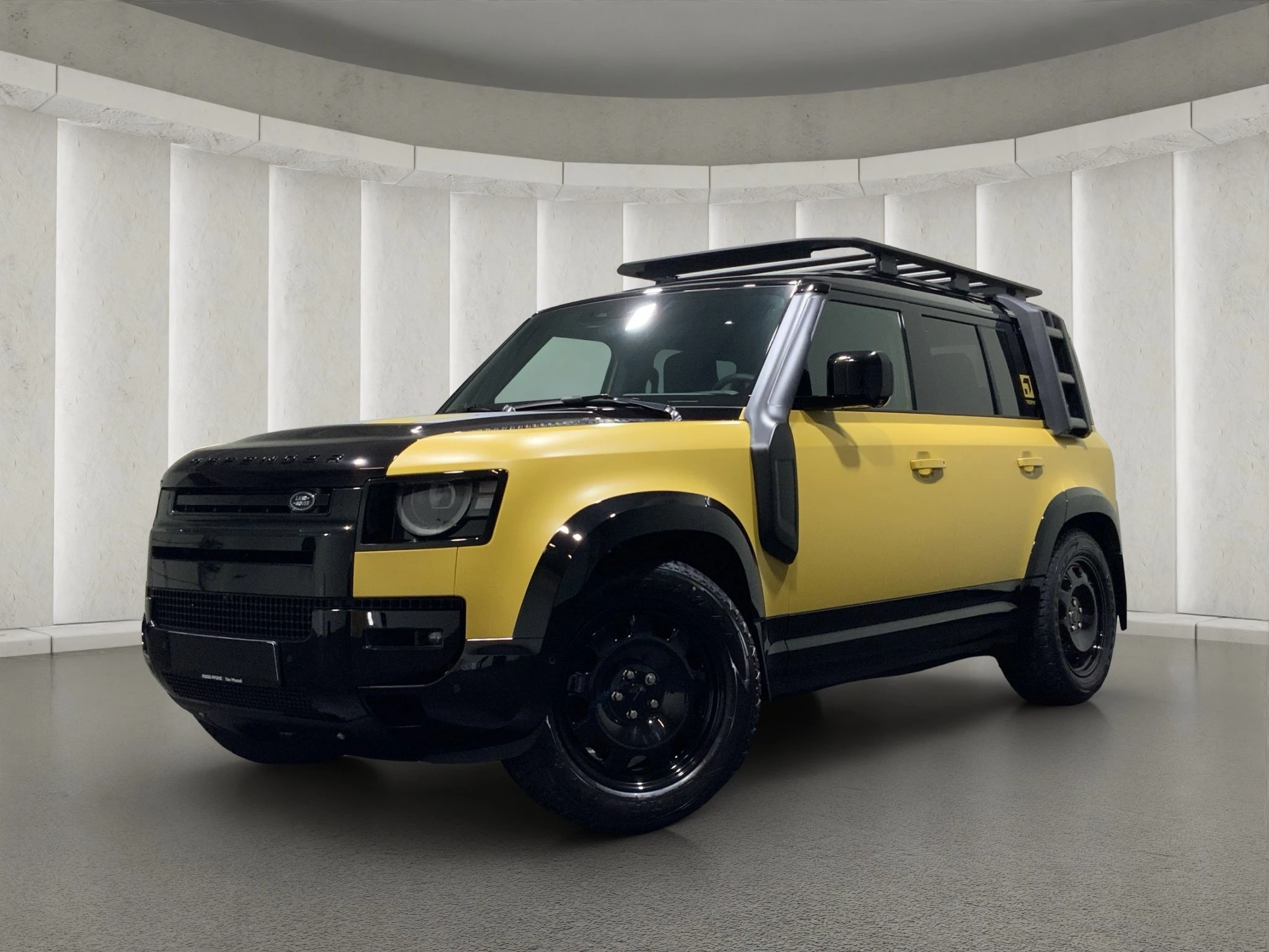 Land Rover-Defender-image-0