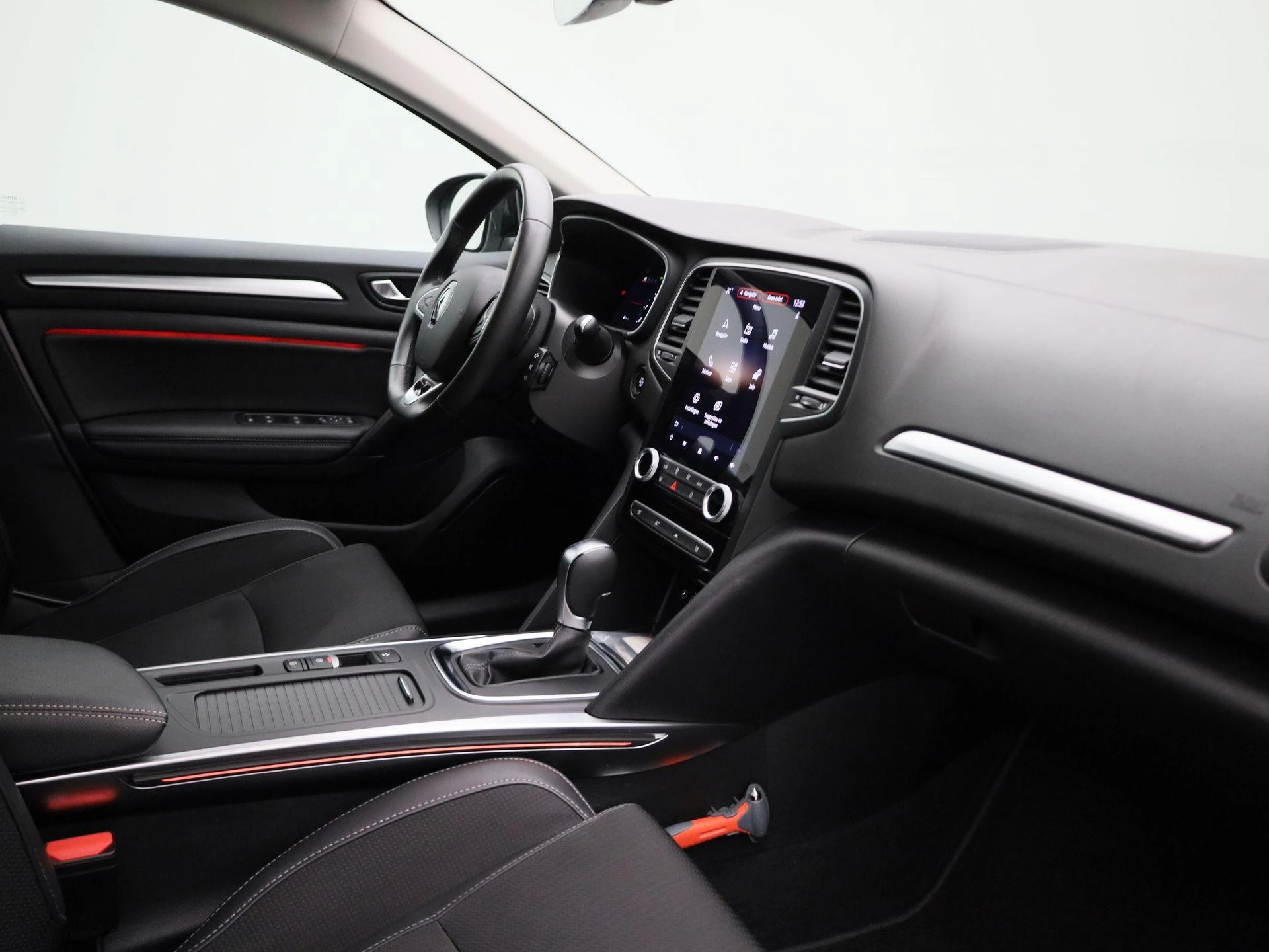 Renault-Mégane Estate-image-31