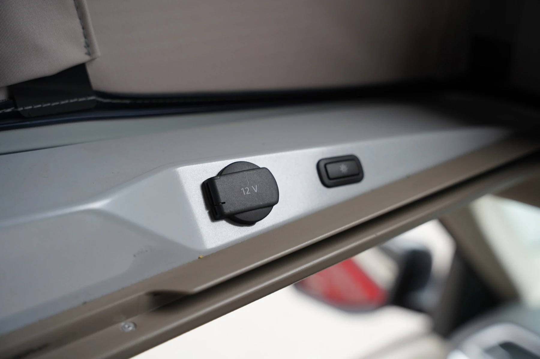 Volkswagen-California-image-30
