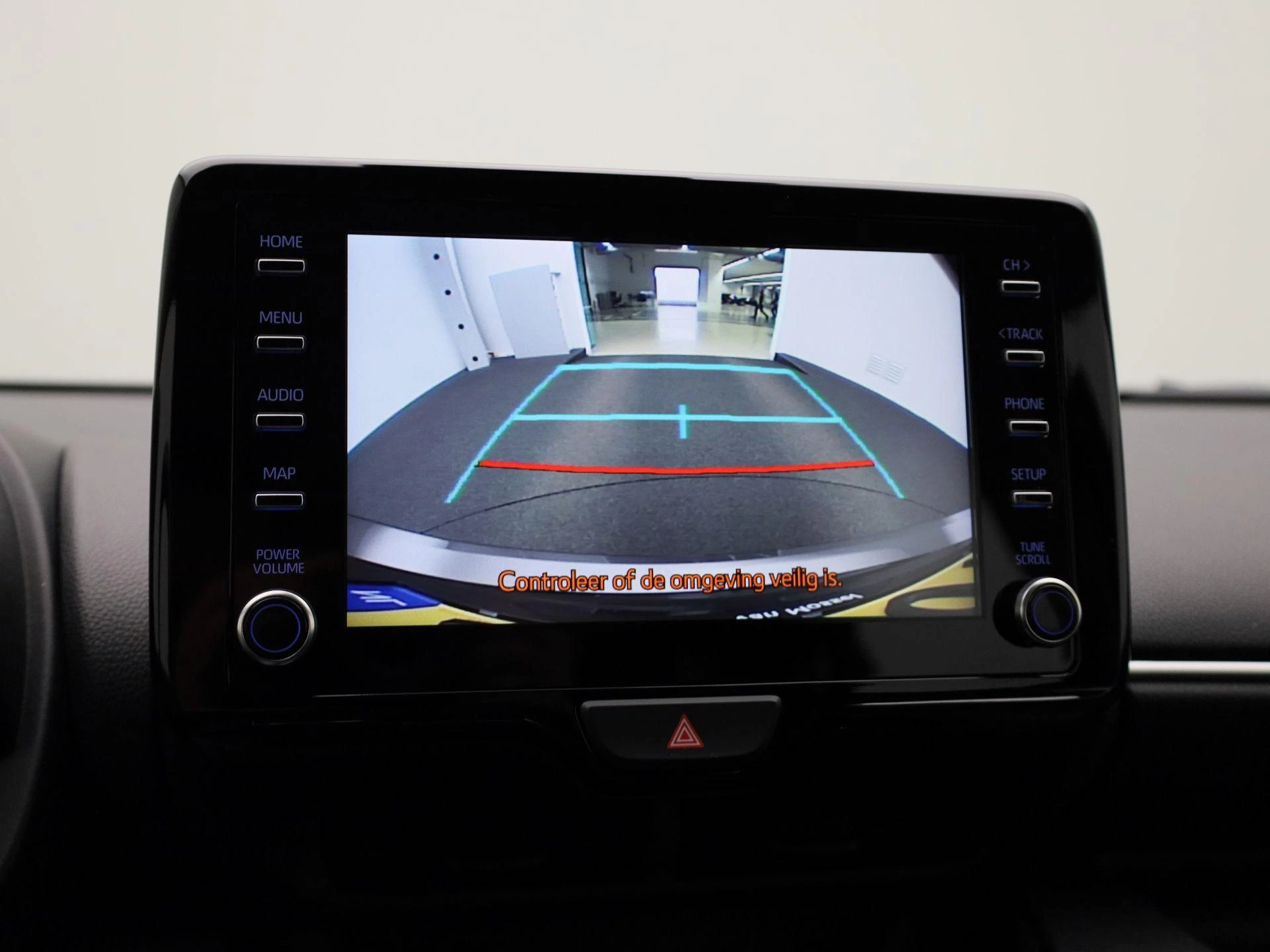 Mazda-2 Hybrid-image-20