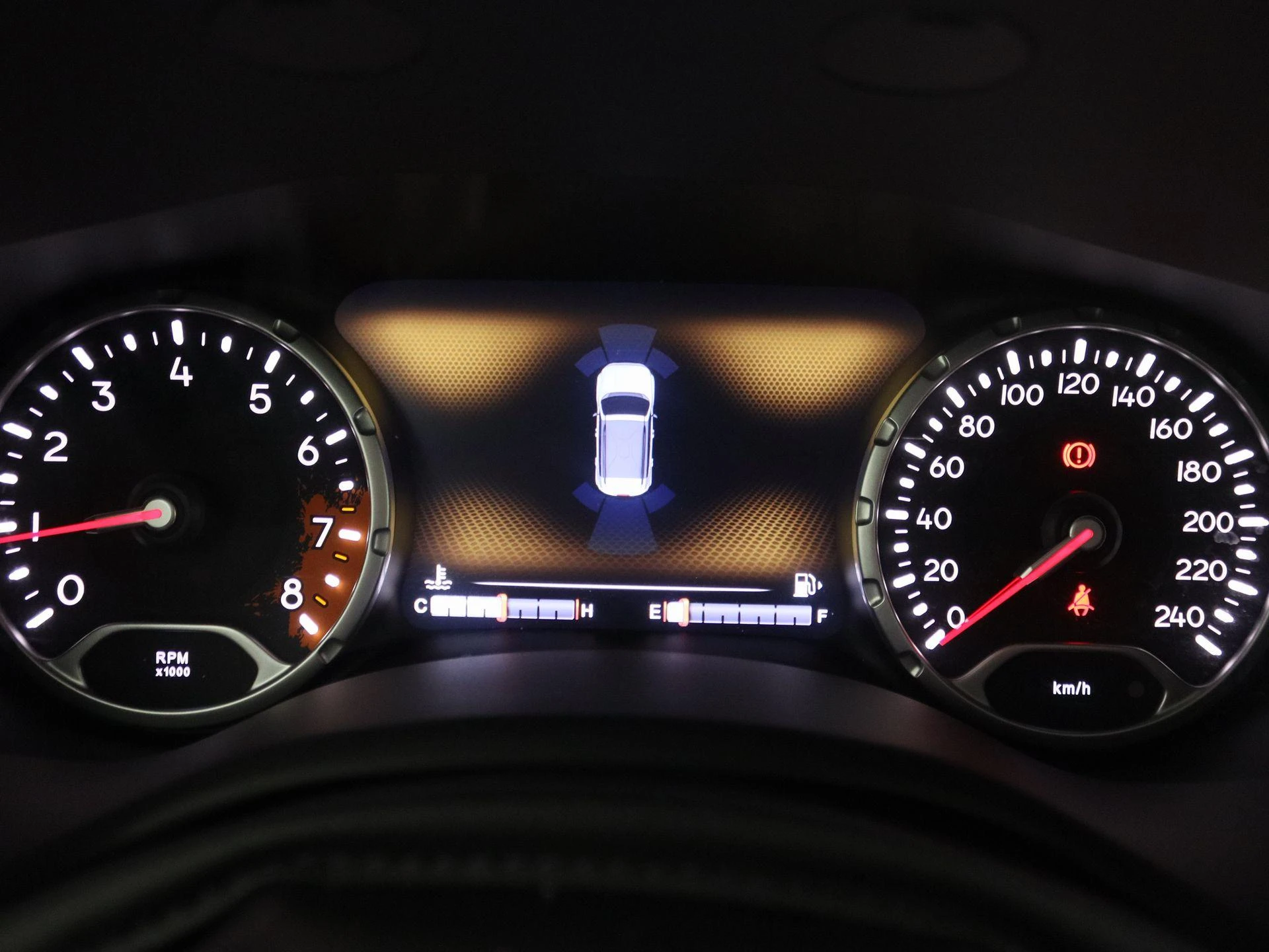 Jeep-Renegade-image-8