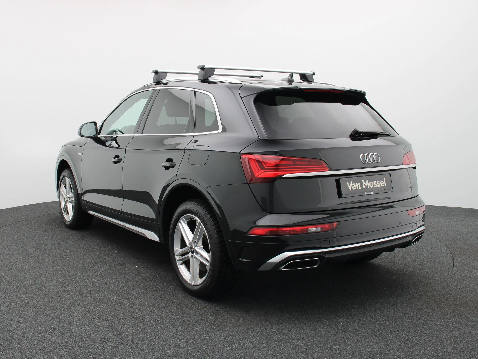 Audi-Q5-image-1