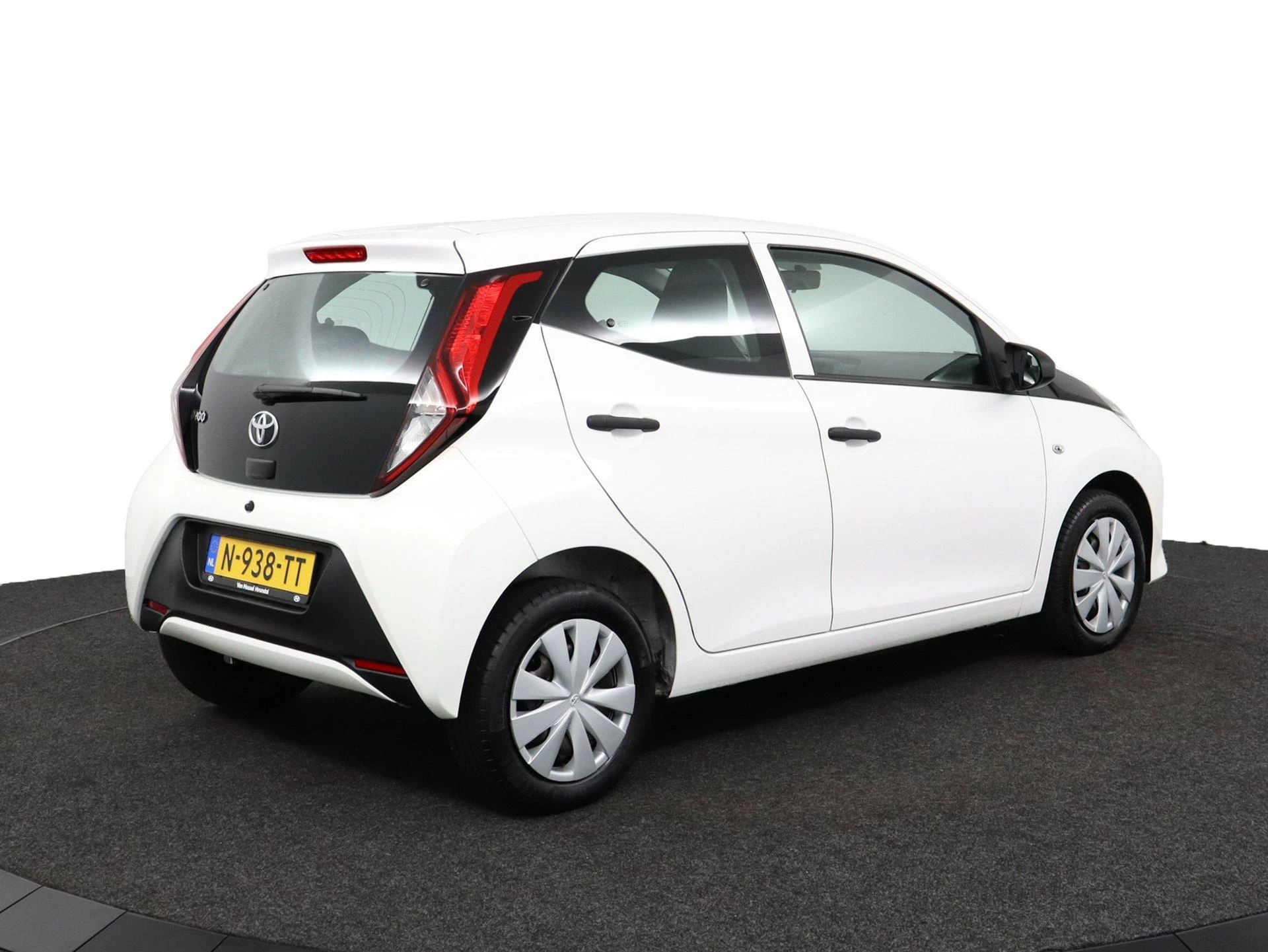Toyota Aygo 1.0 VVT-i x-fun |