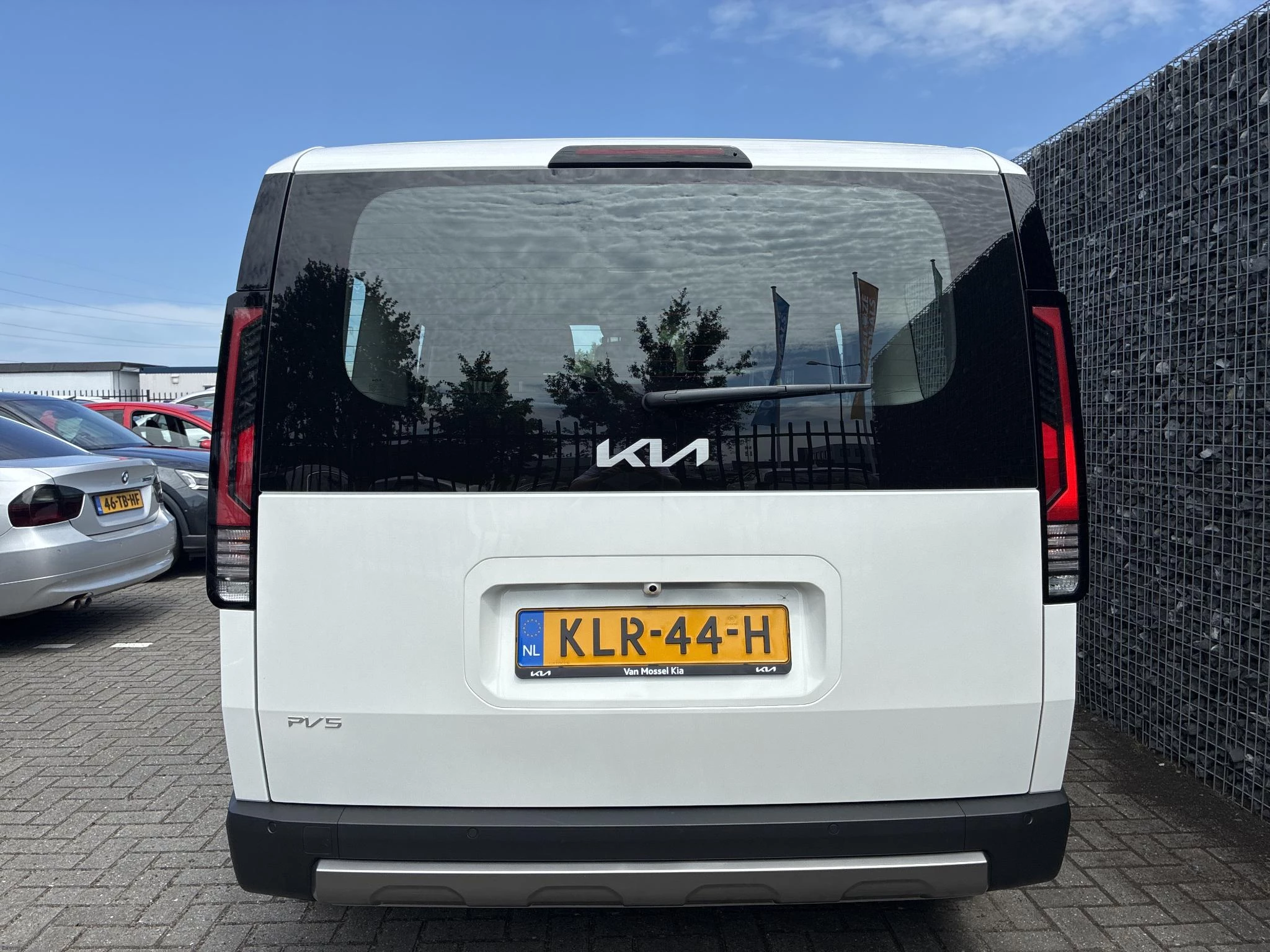 Kia PV5