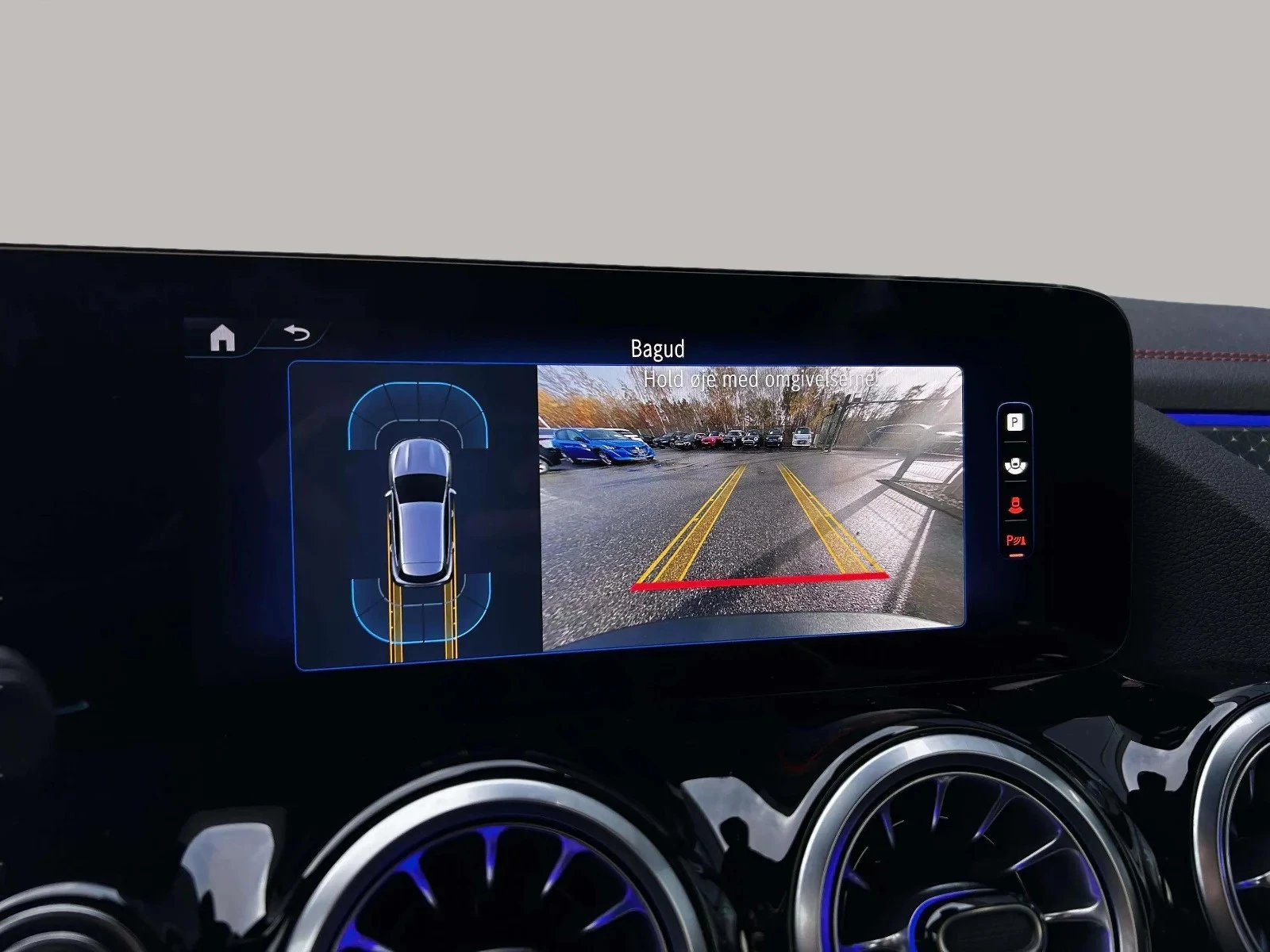 Mercedes-Benz-EQA-image-19