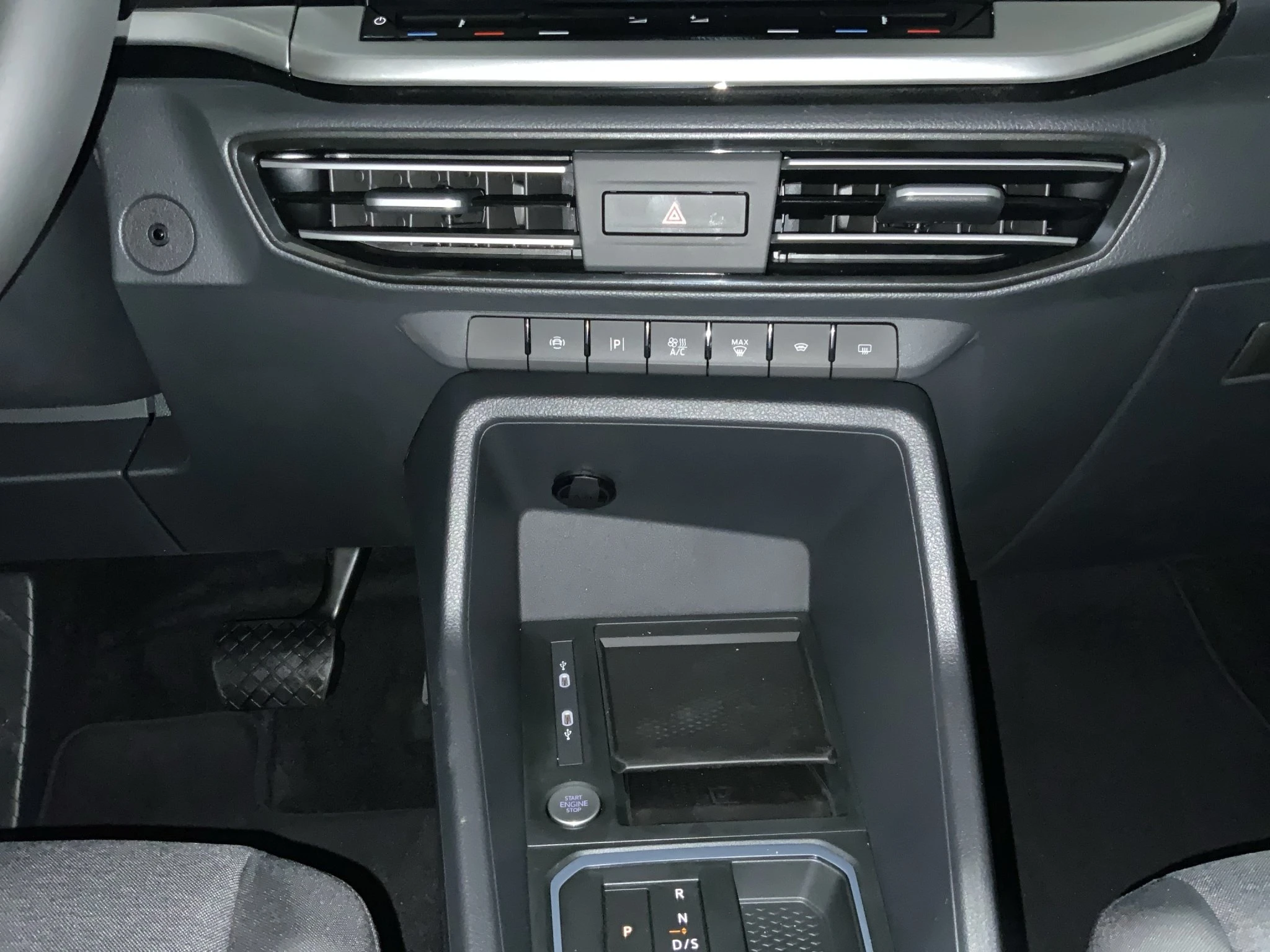 Ford-Tourneo Connect-image-13