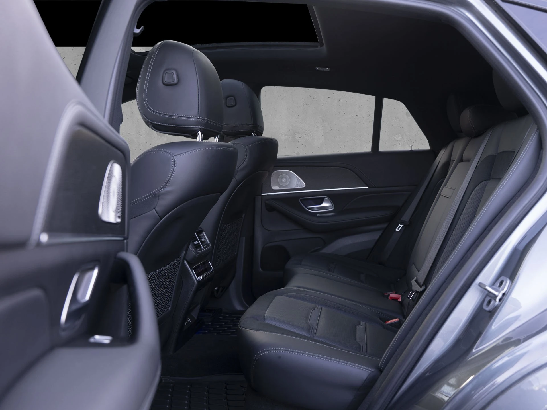 Mercedes-Benz-GLE-image-8