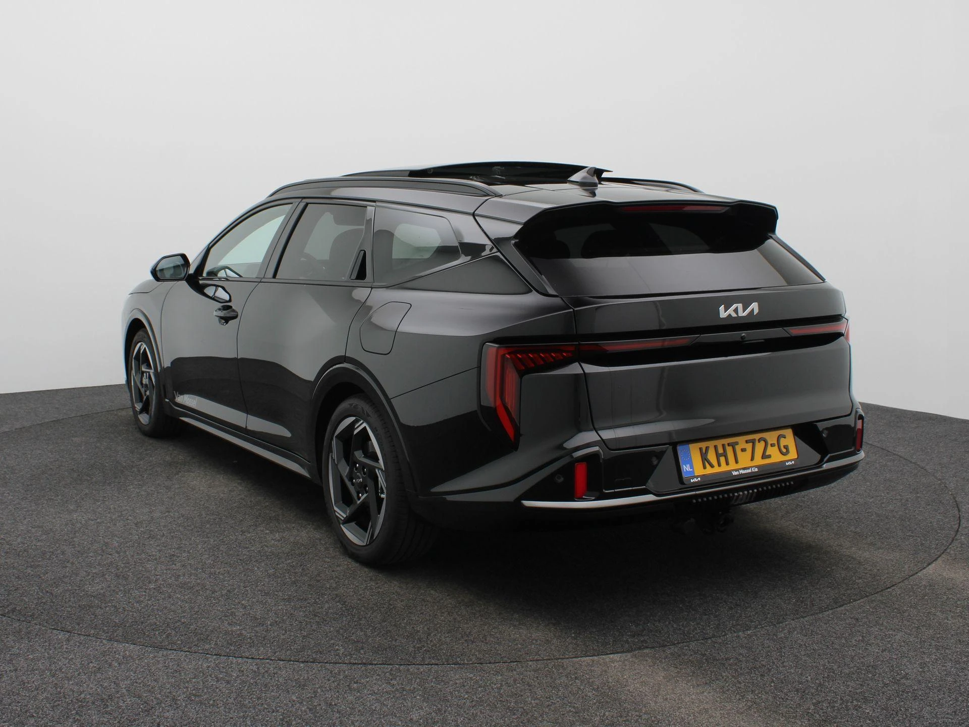 Kia-K4-image-1