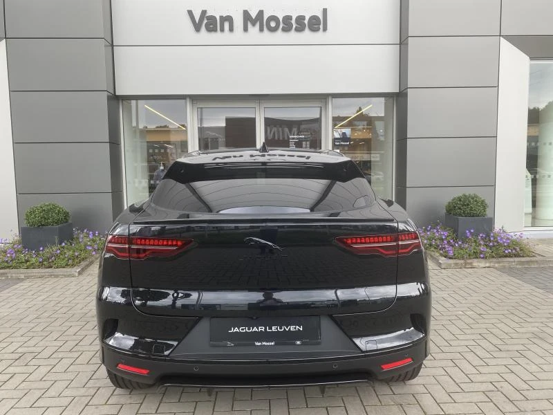 Jaguar-I-PACE-image-2