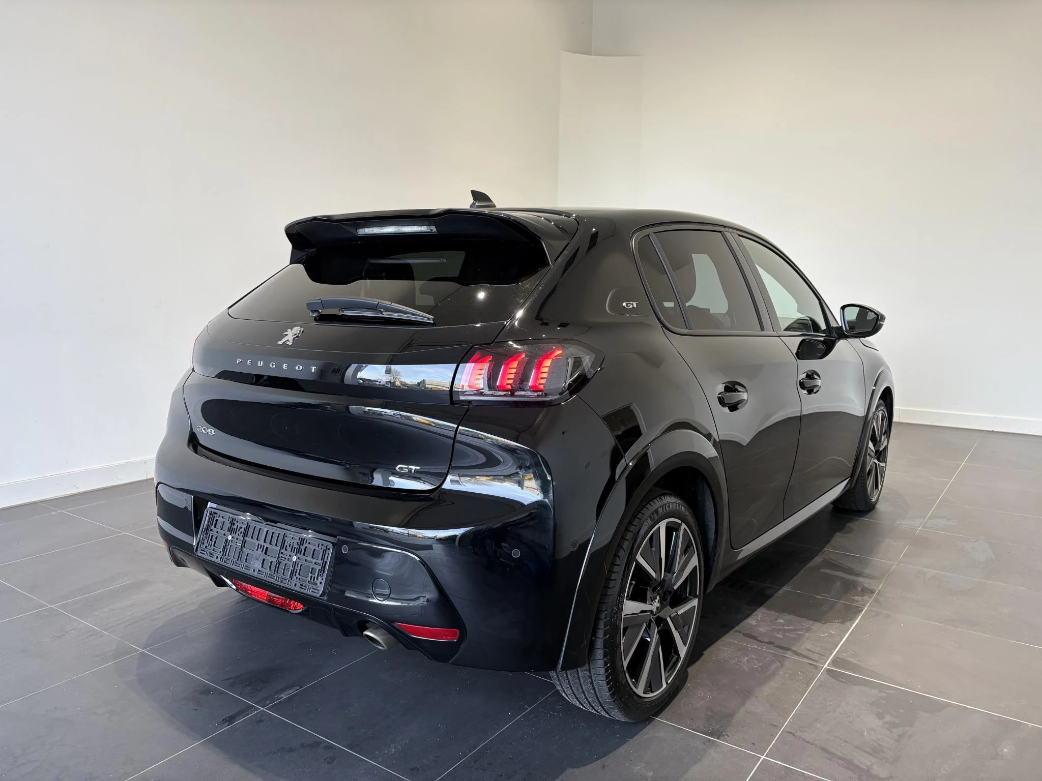 Peugeot-208-image-3