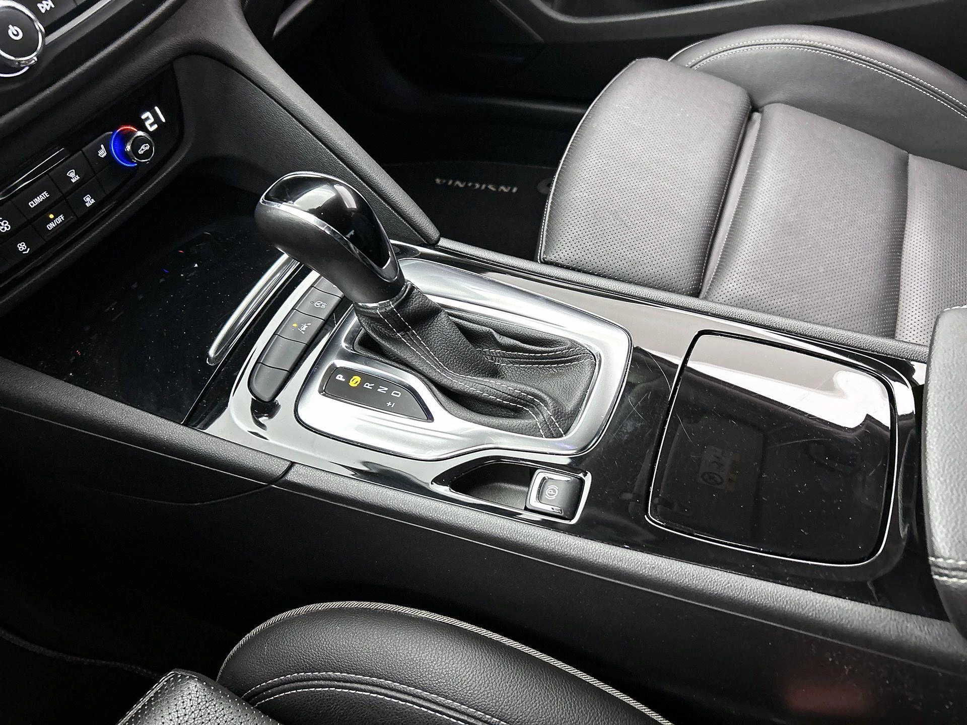 Opel-Insignia-image-30