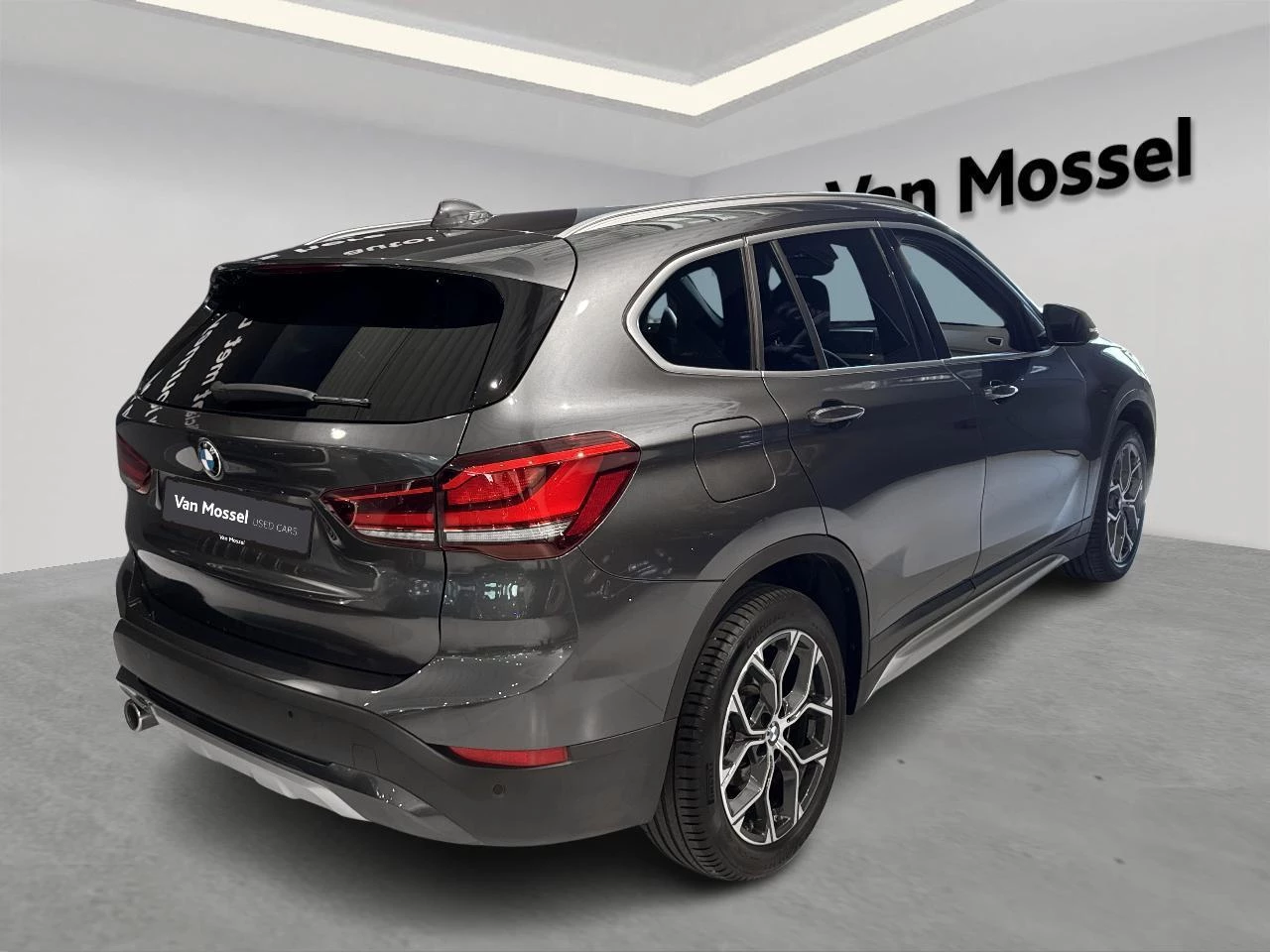 BMW X1 sDrive18iA (103 kW)
