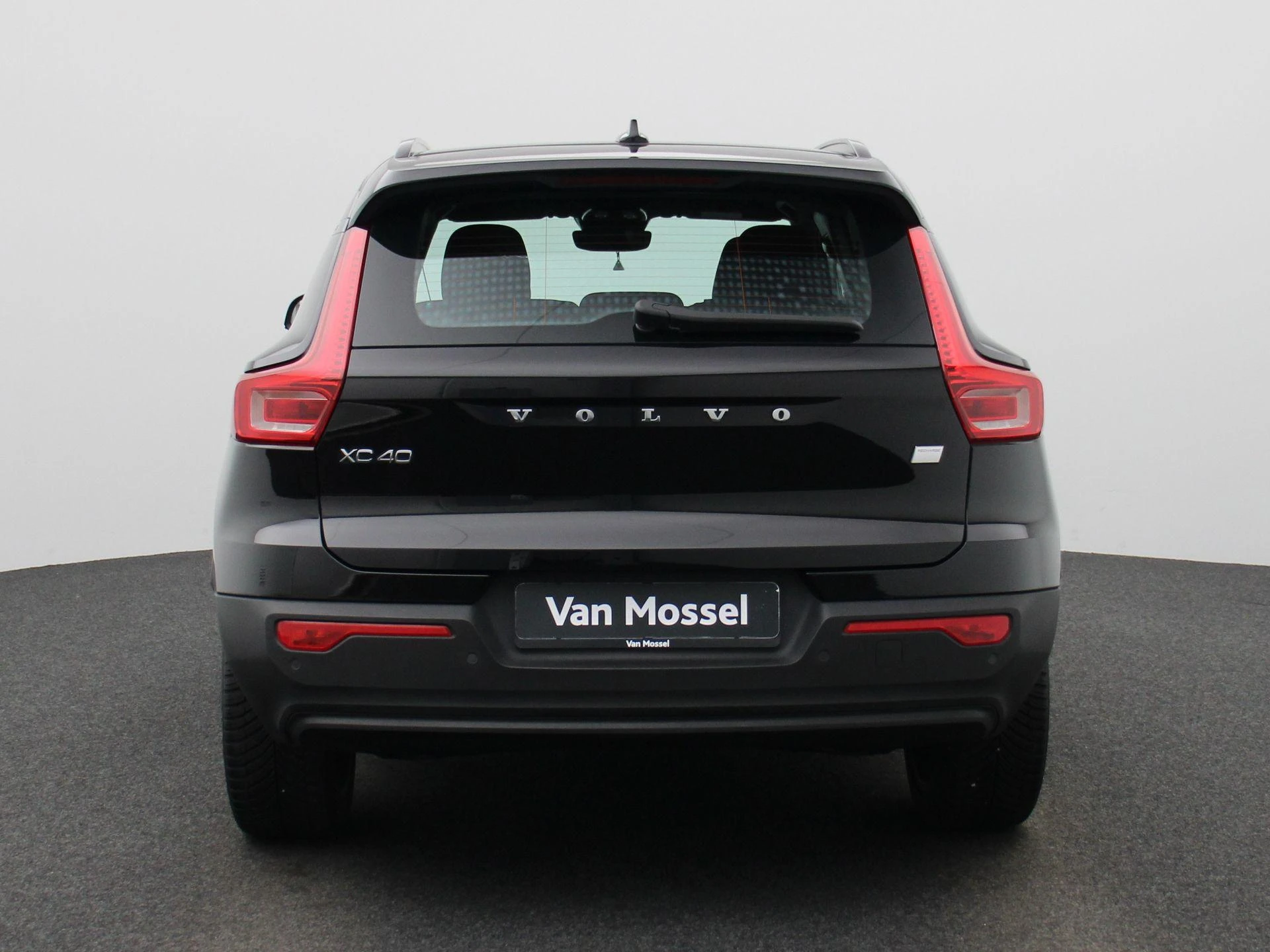 Volvo-XC40-image-4