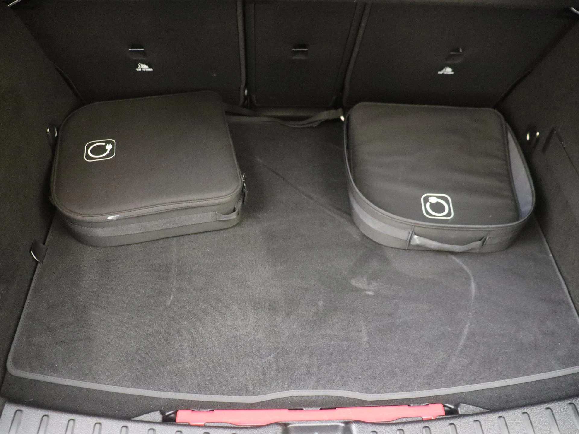 Mercedes-Benz GLA 250 e Business Solution Luxury