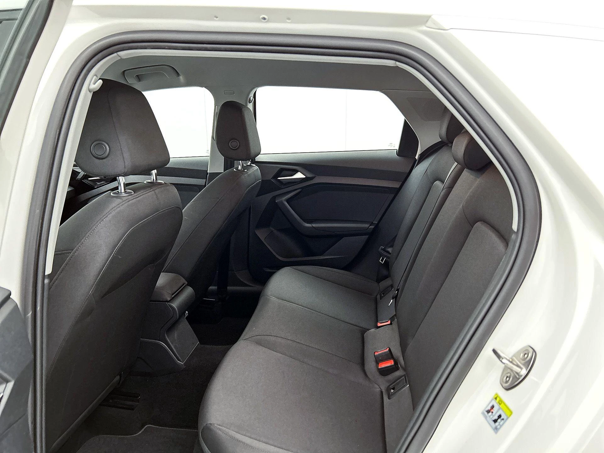 Audi-A1 Sportback-image-23