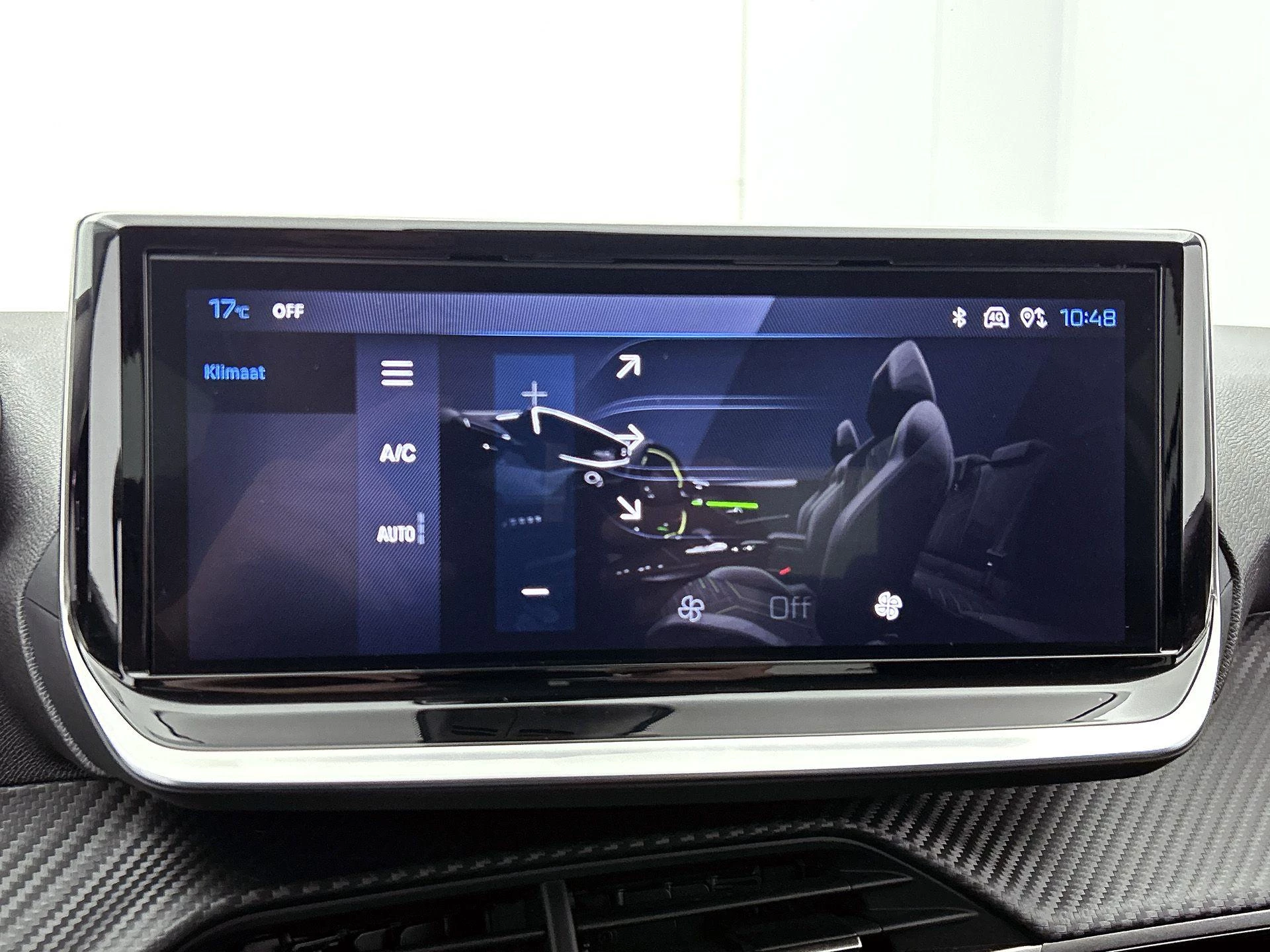 Peugeot-208-image-22