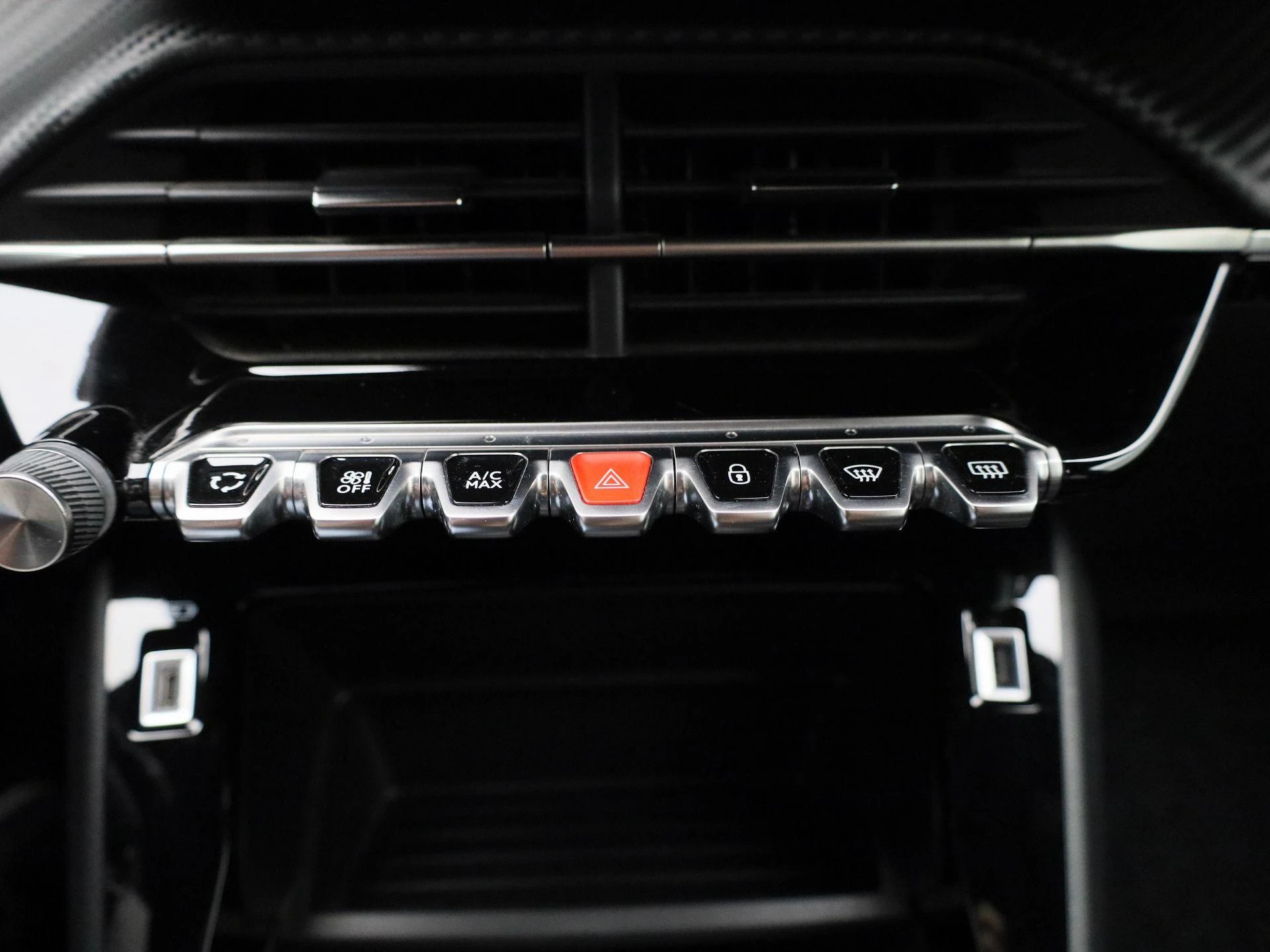 Peugeot-2008-image-21