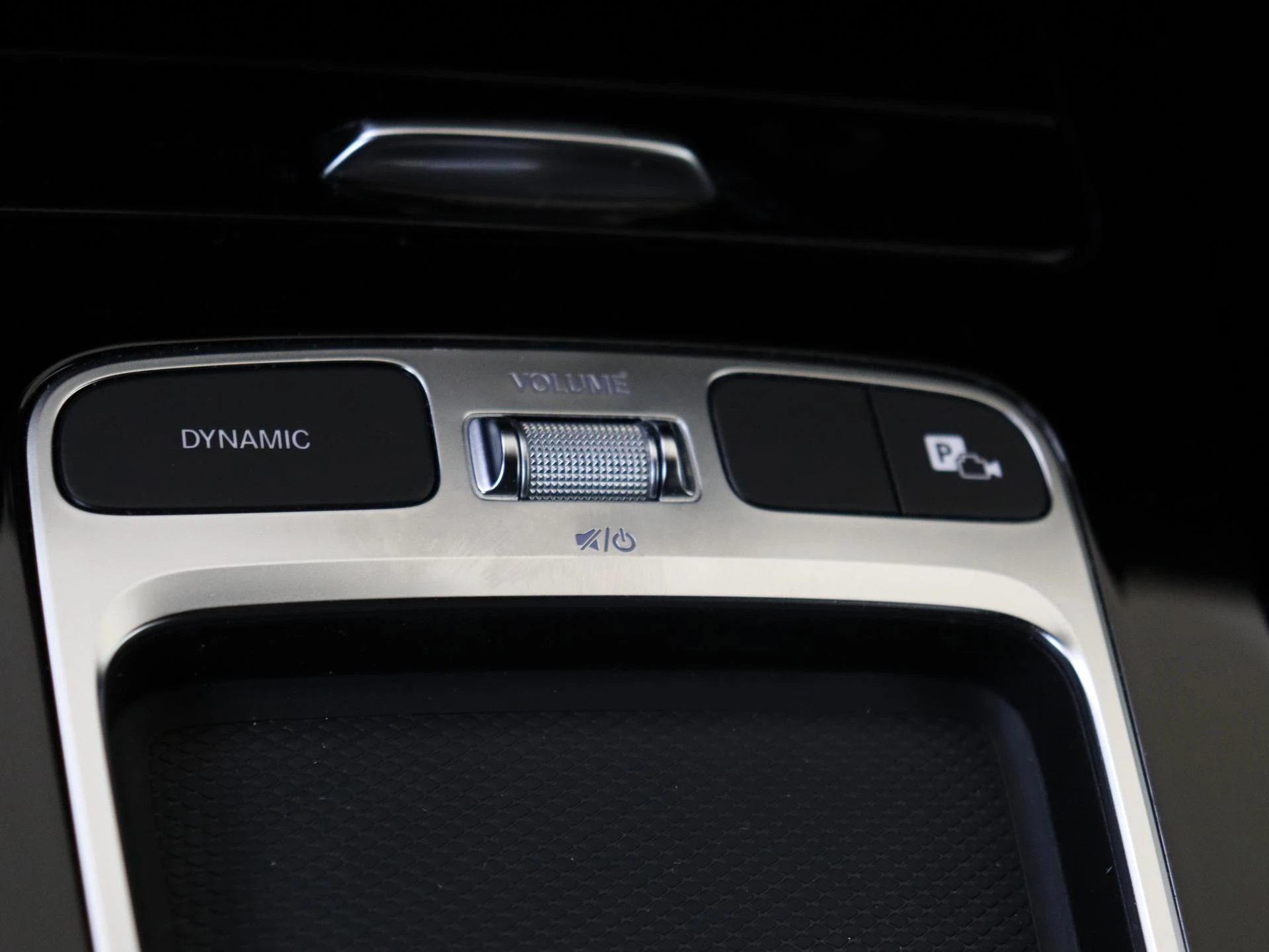 Mercedes-Benz-A-Klasse-image-20