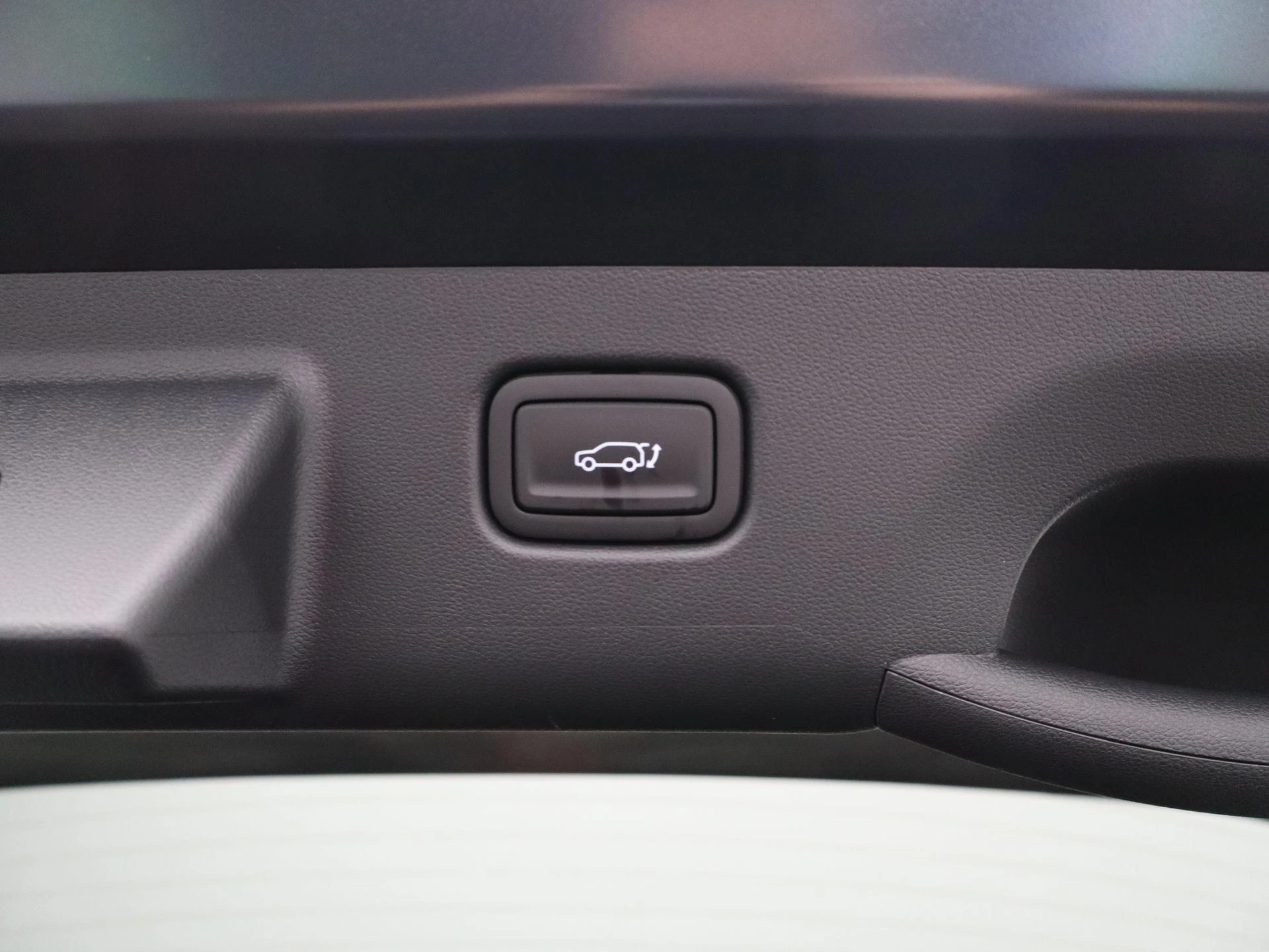 Hyundai-Kona-image-31